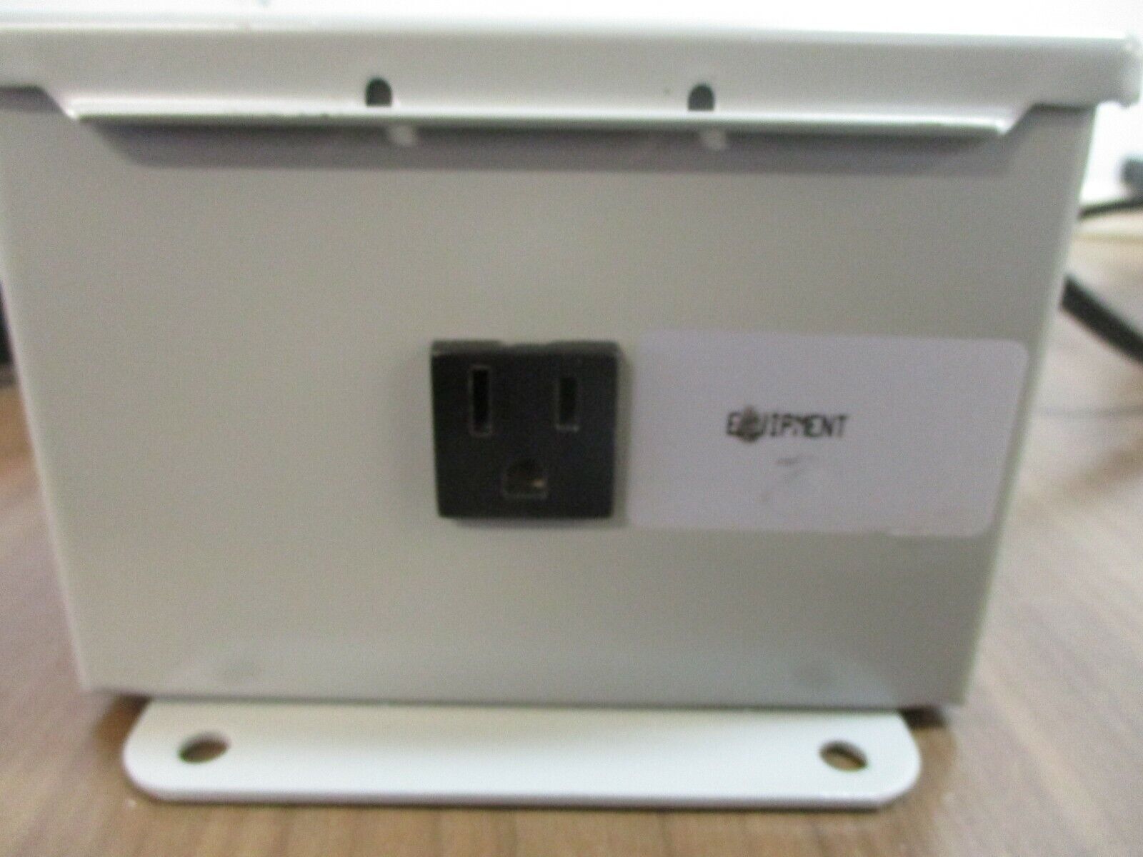 Dimco-Gray Enclosed Contactor 700-420 120V 60Hz 12A Used