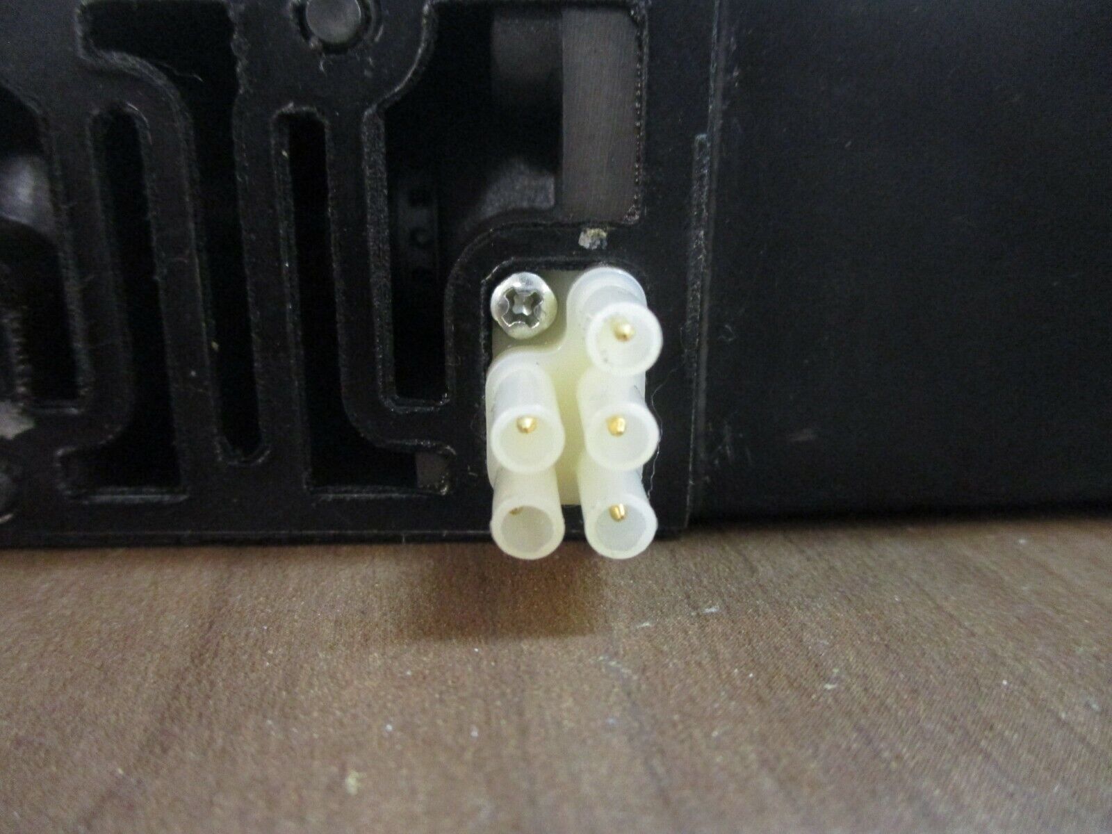 Numatics Solenoid Valve 081SS615M000061 150PSIG 24VDC 0.25A Used