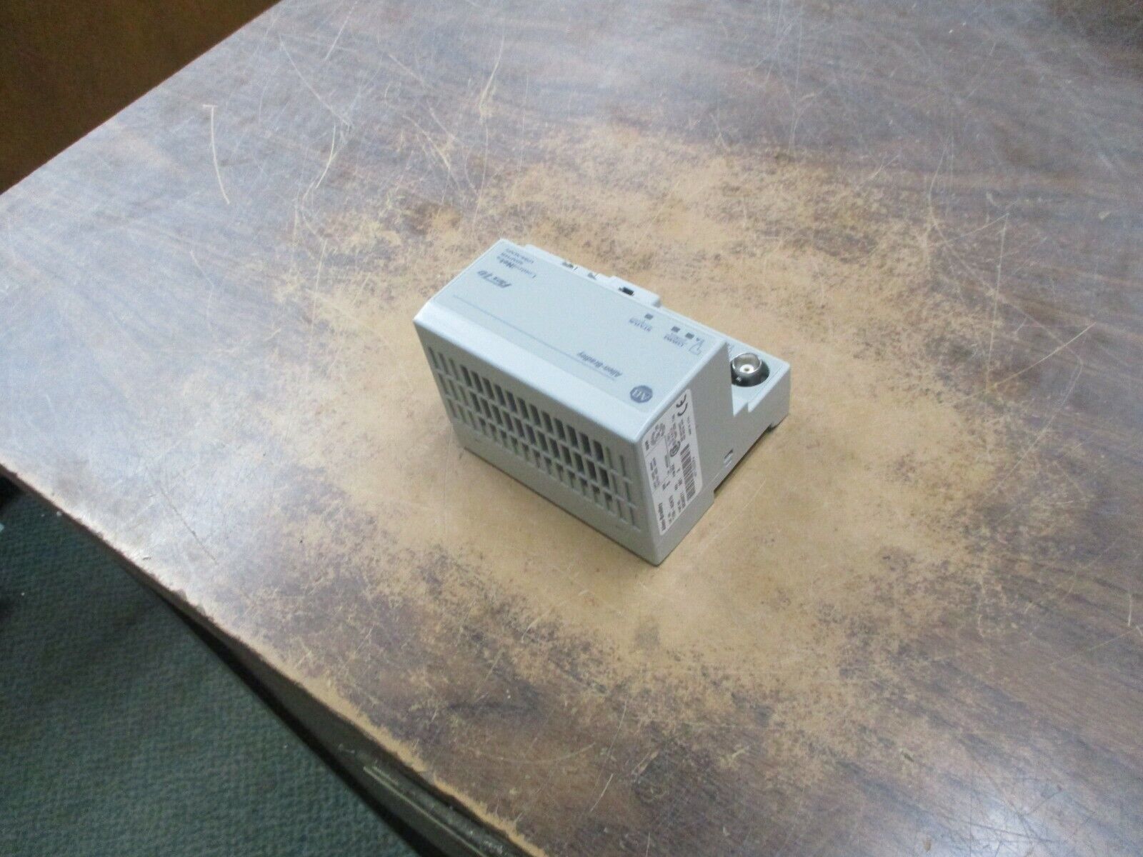 Allen-Bradley Flex I/O ControlNet Adapter 1794-ACN15 Ser. B Rev. A01 F/W Rev. A