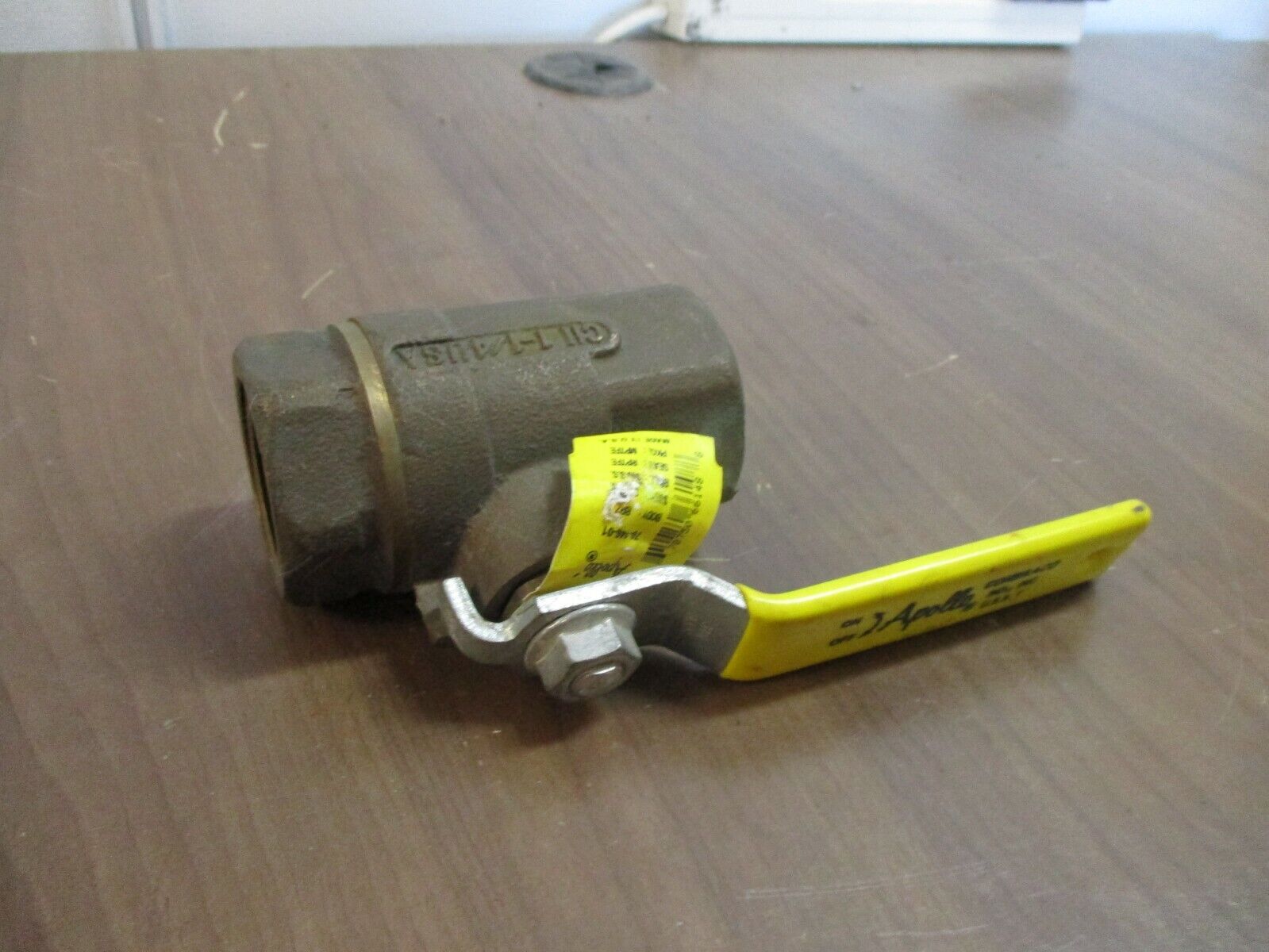Apollo Ball Valve 70-146-01 Body: BRZ Stem: 316 SS Ball: 316 SS Seat: RPTFE Used