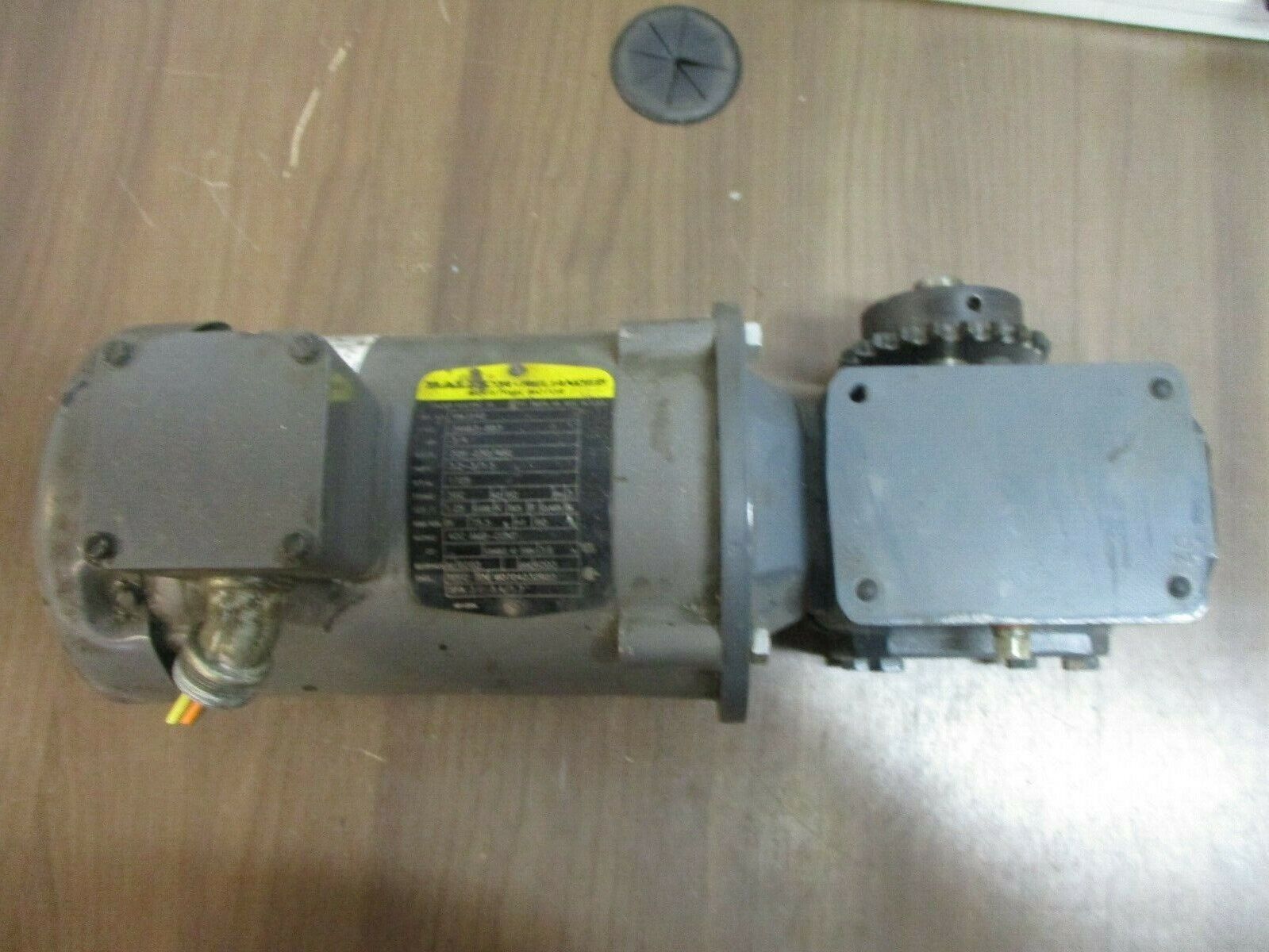 Baldor Gear Motor VM3542 3/4HP 208-230/460V 3.2-3/1.5A 1800RPM 60Hz 3Ph Used
