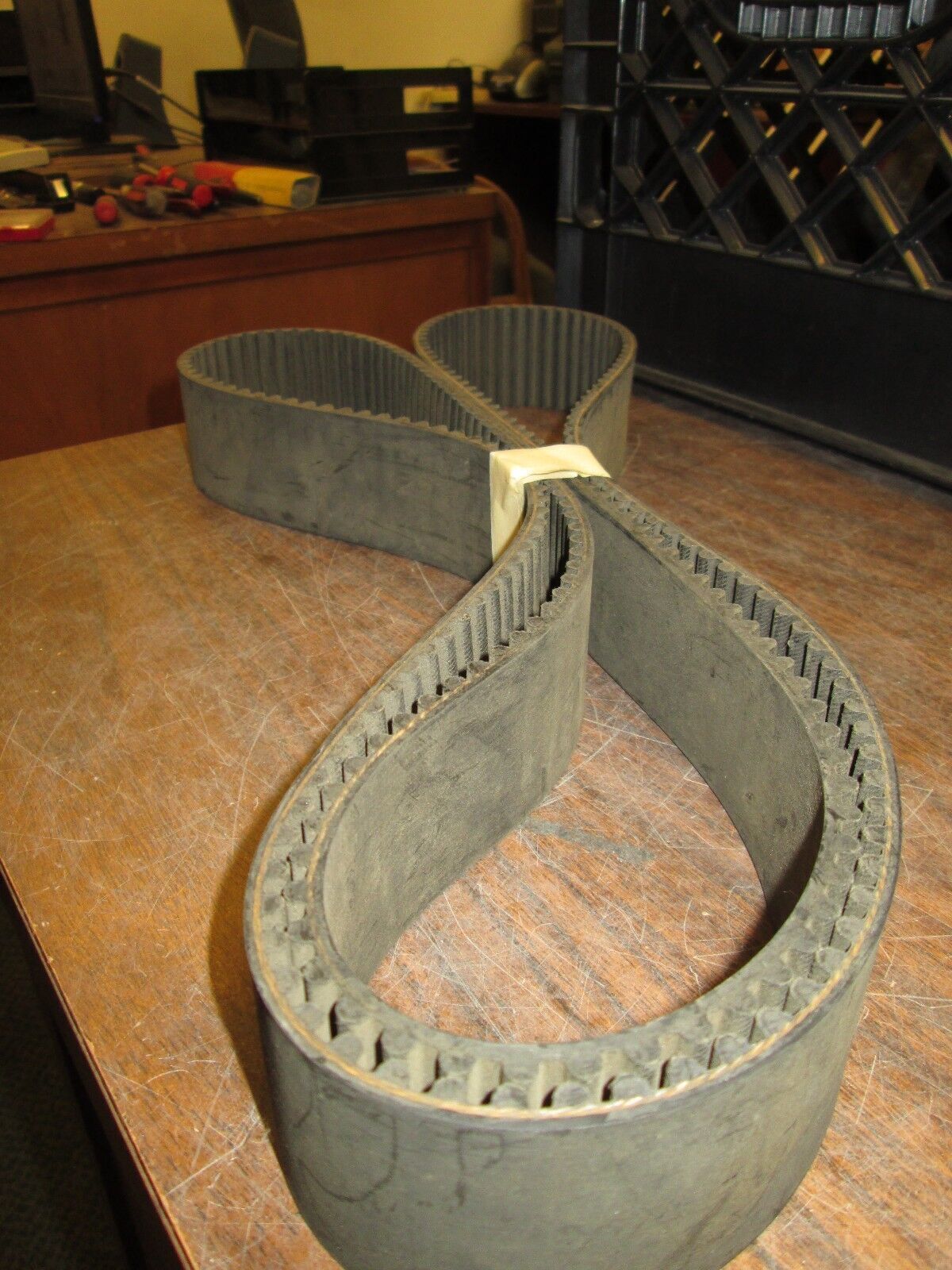 Gates PowerGrip Timing Belt 20008M50 New Surplus