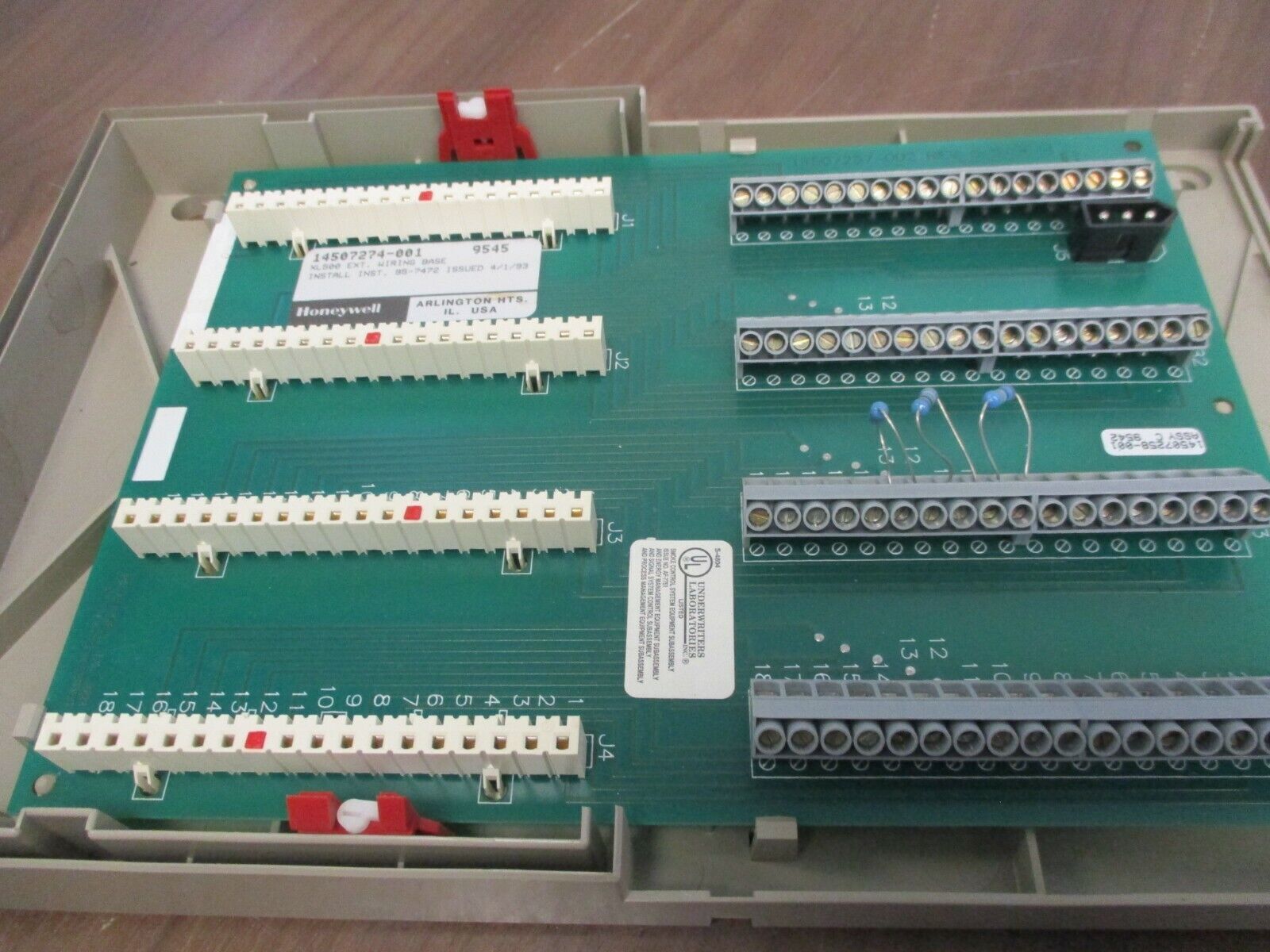 Honeywell XL500 Ext. Wiring Base 14507274-001 Used