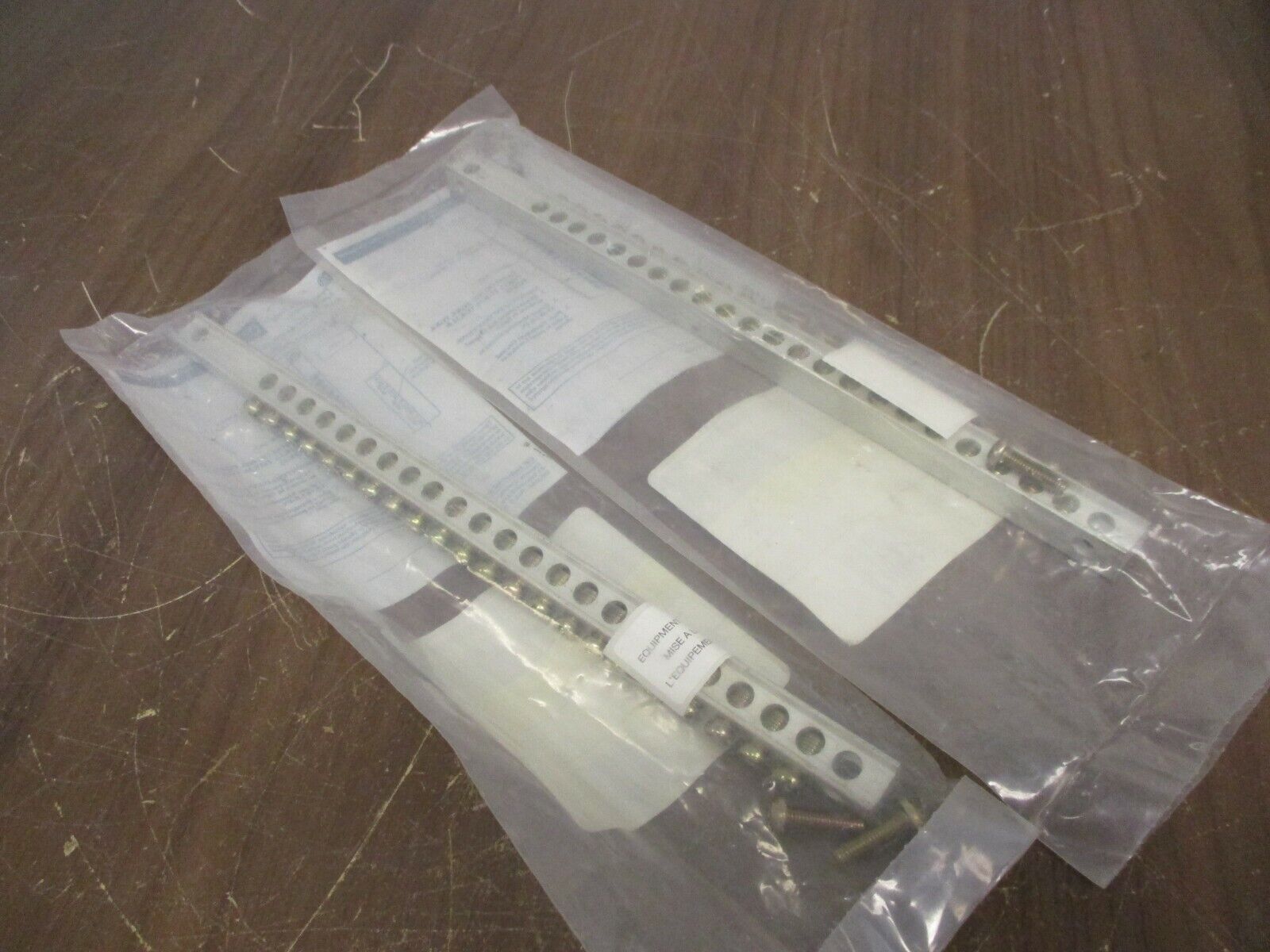 GE Ground Bar Kit TGK24 Rev. 00 24-Circuit New Surplus **Lot of 2**