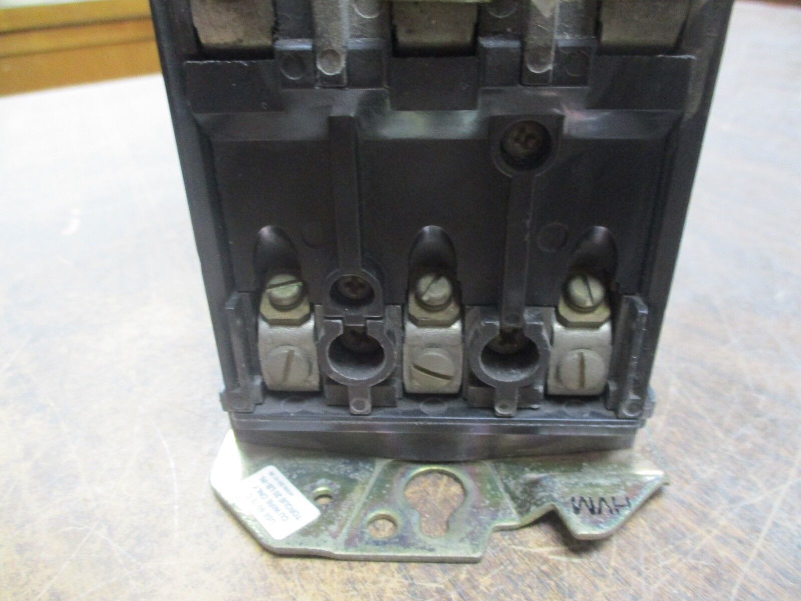 Allen-Bradley Size 1 Starter 509-B0D 120V Coil 27A 600V Used
