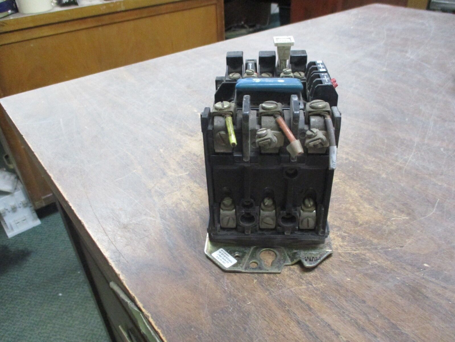 Allen-Bradley Size 1 Starter 509-B0D 120V Coil 27A 600V Used