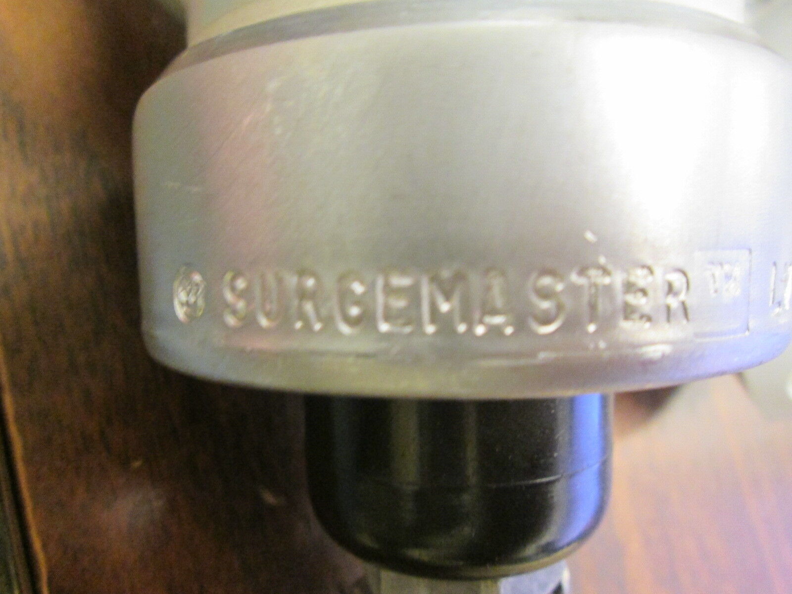 Westinghouse Surgemaster LV Arrester Size: 9/10KV New Surplus