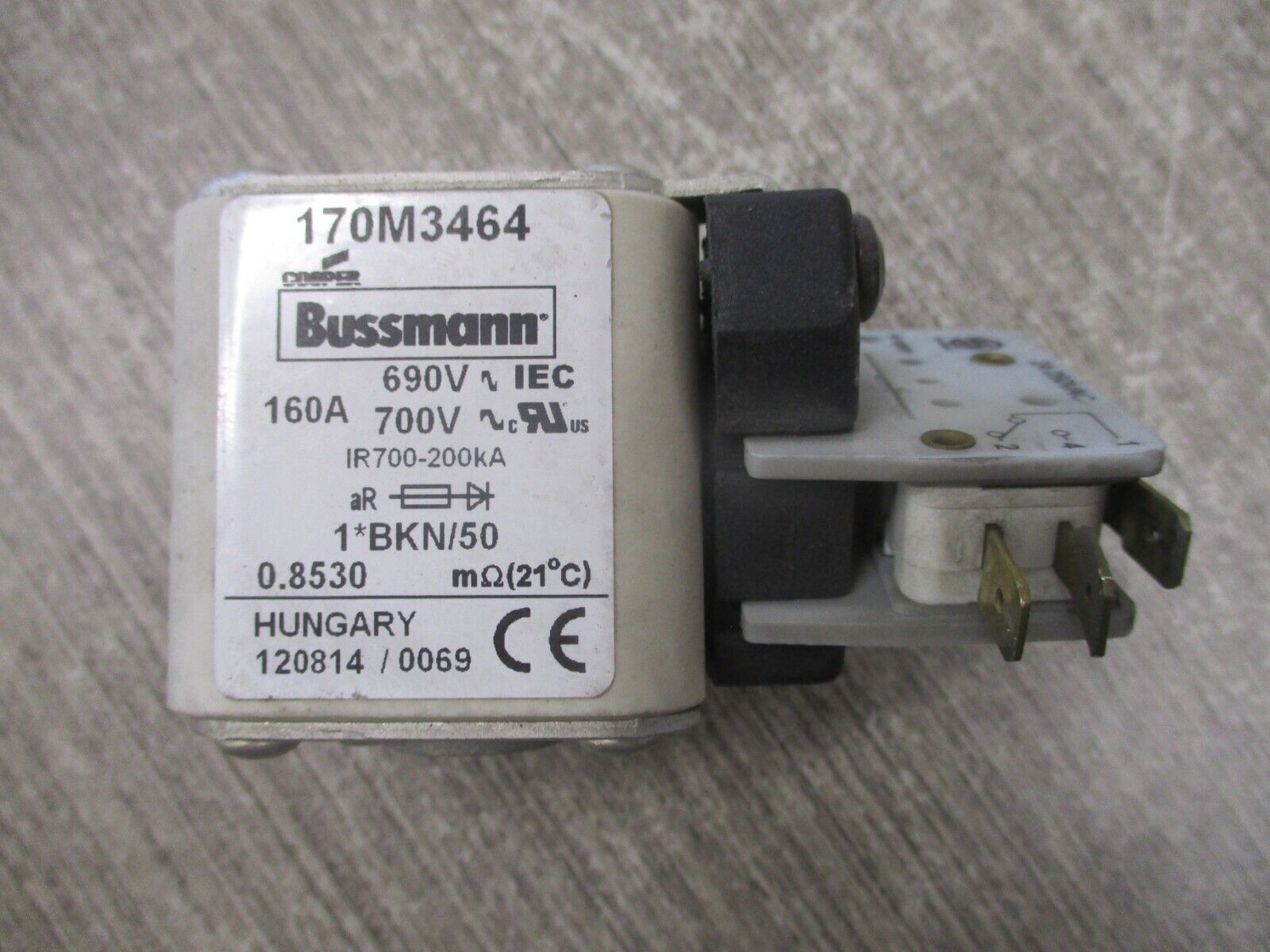 Bussmann Fuse 170M3464 160A 700V Used