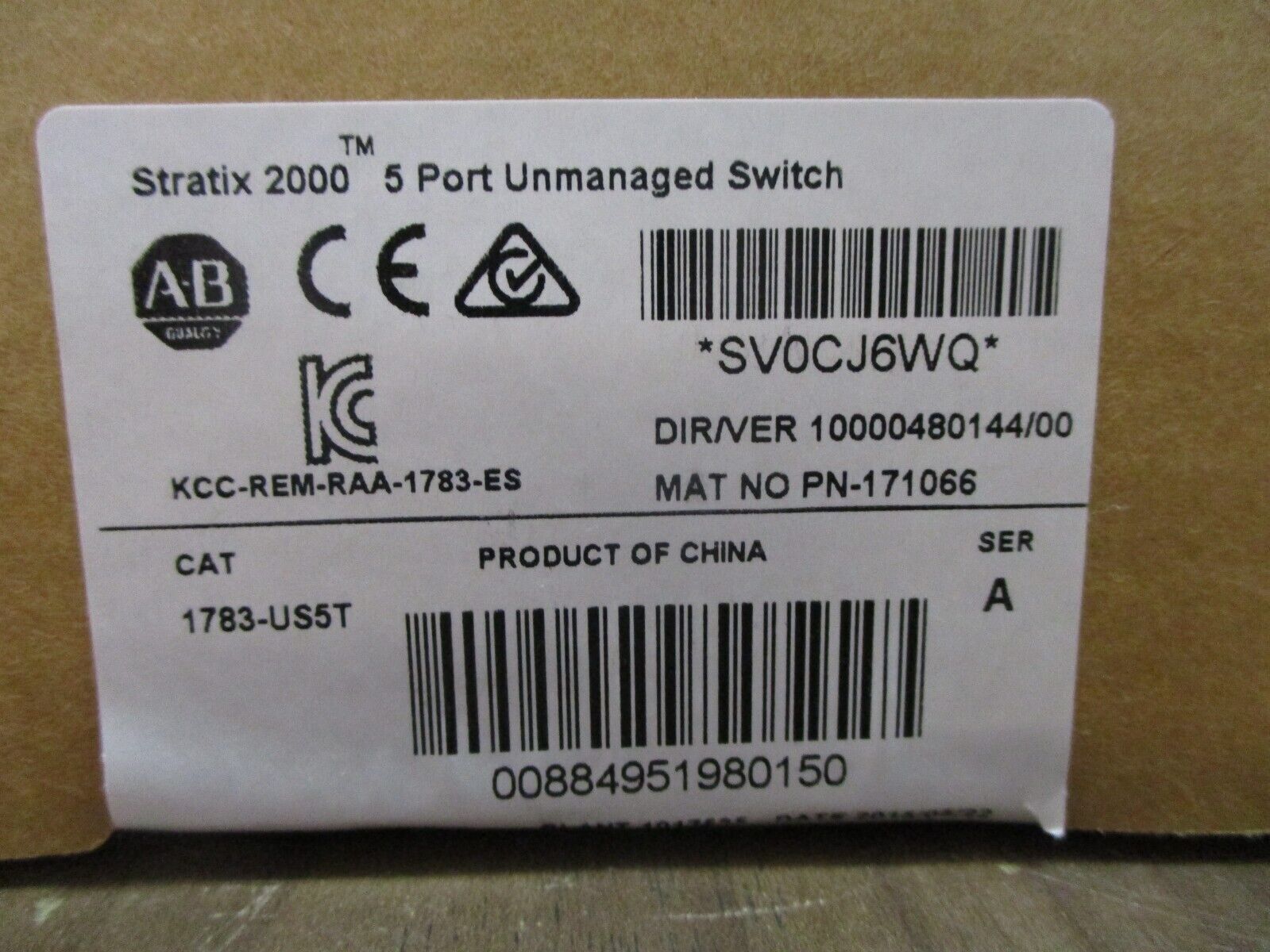 Allen-Bradley Stratix 2000 5-Port Unmanaged Switch 1783-US5T Ser. A New Surplus
