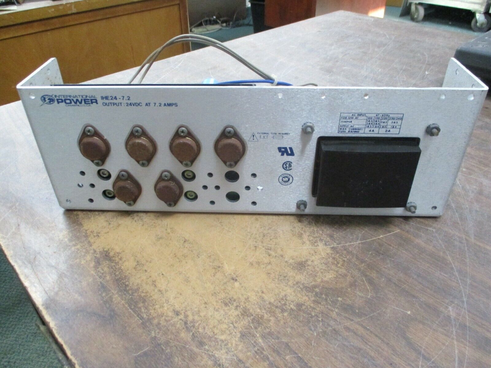 International Power Power Supply IHE24-7.2 Used