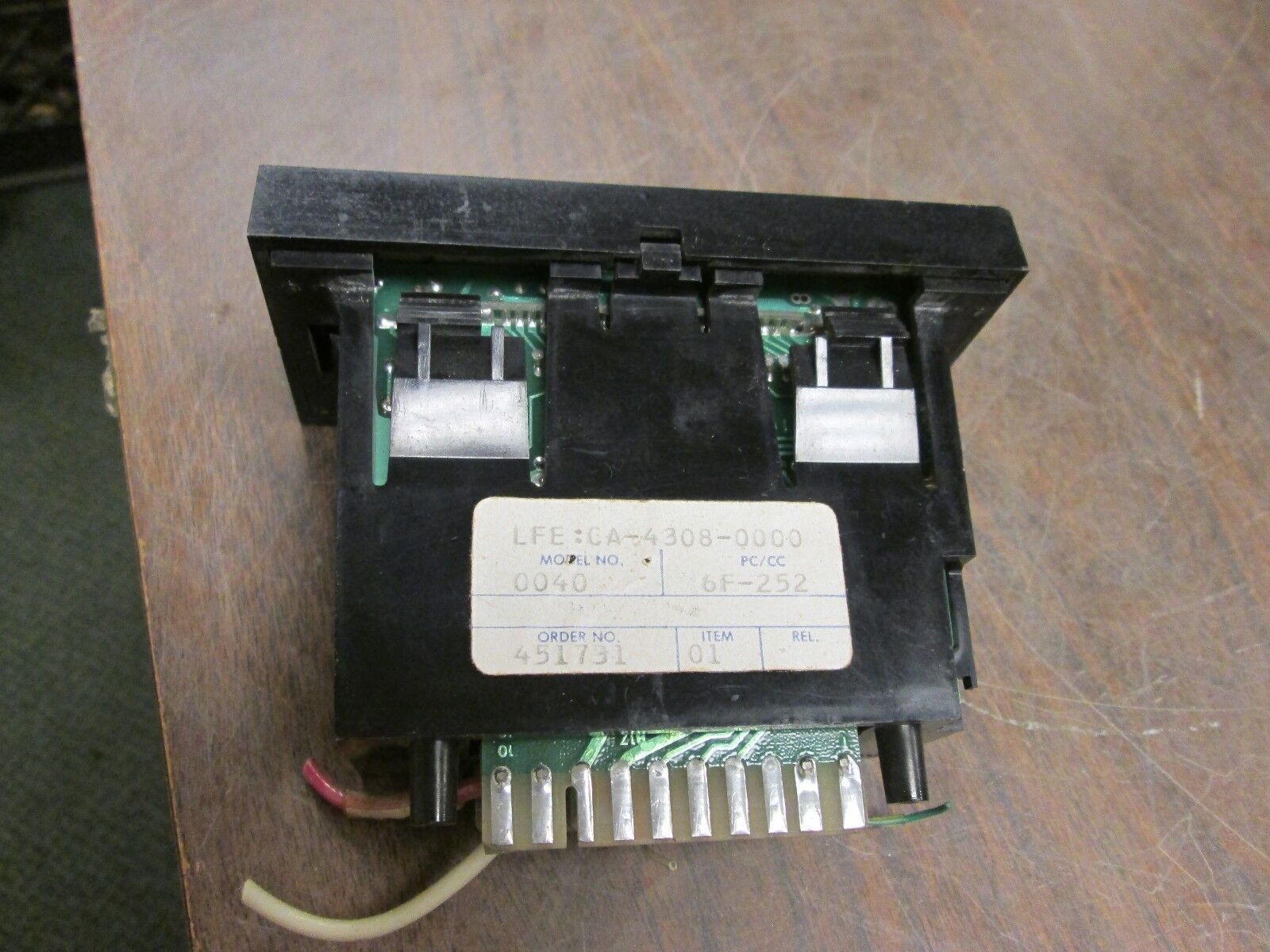Namco Model 0040 Digital Panel Meter LFE: CA-4308-0000 120V 50/60Hz Used