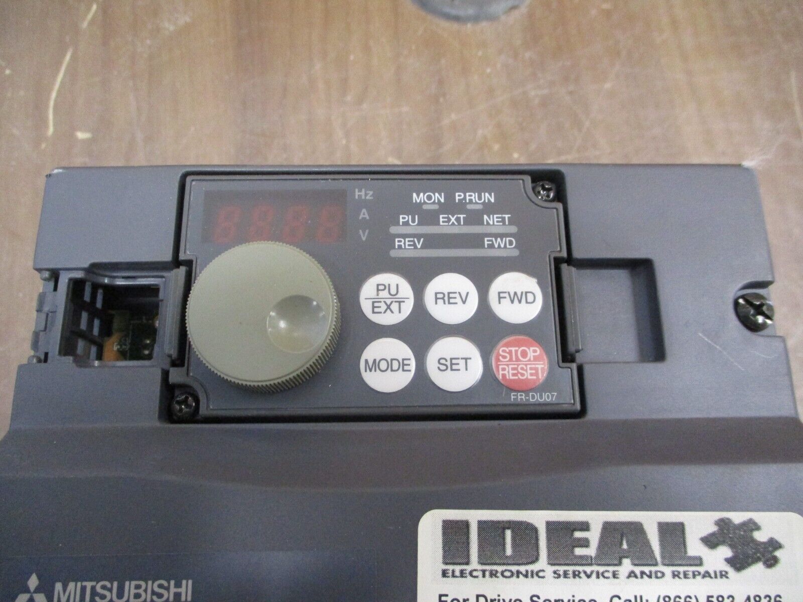 Mitsubishi F700 AC Drive FR-F740-00083-NA 5HP 3Ph w/ Keypad Used