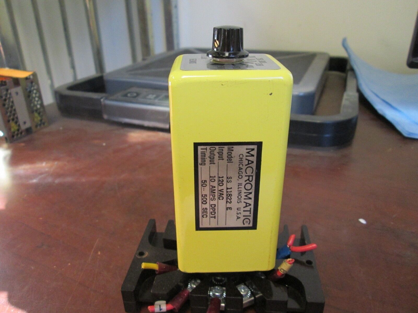 Macromatic Timing Relay SS 11822 E Input: 120VAC Output: 10A Range: 50 - 500sec