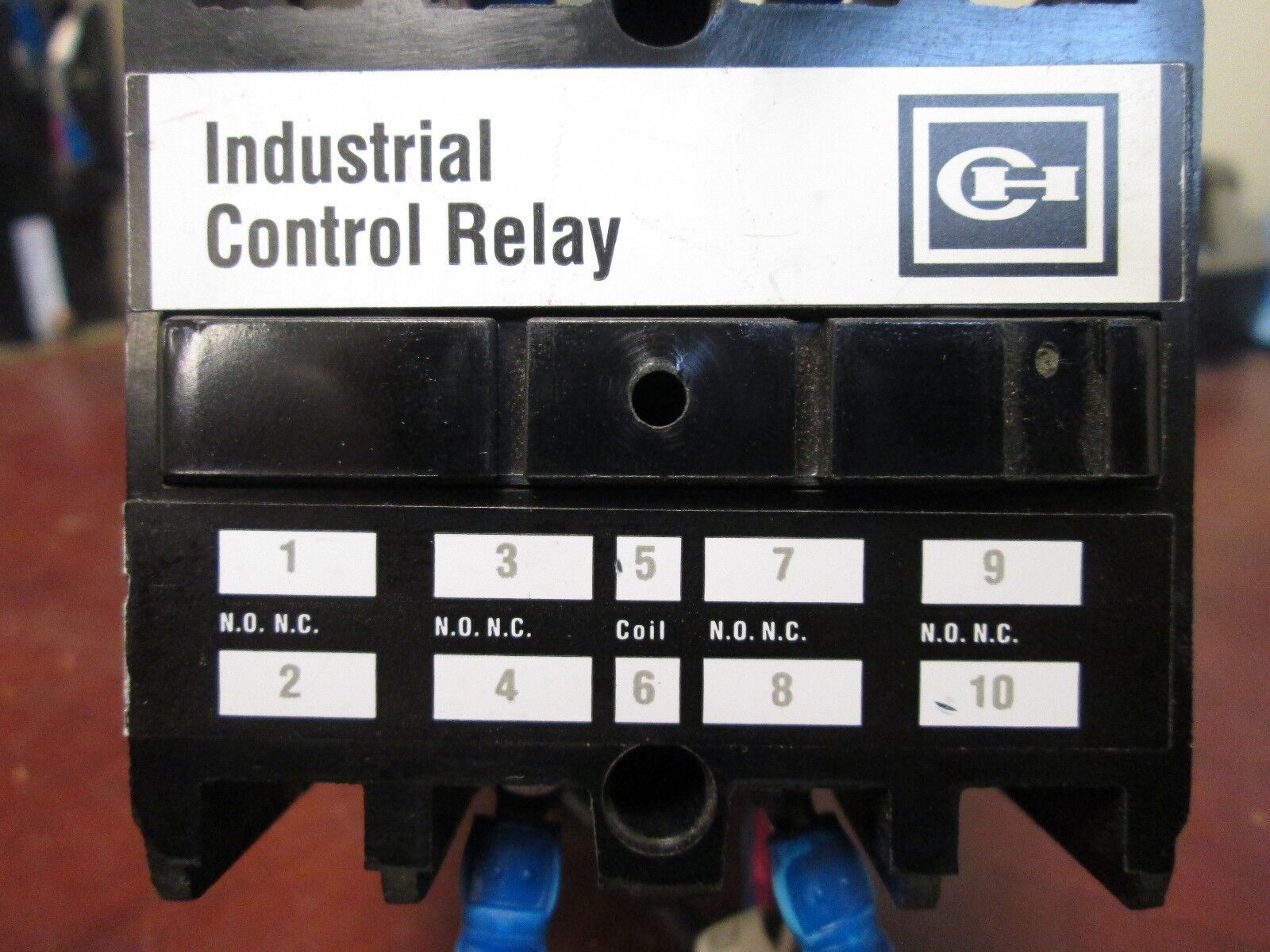 Cutler-Hammer Control Relay ARD4UR 130VDC Coil 600V Relay Used