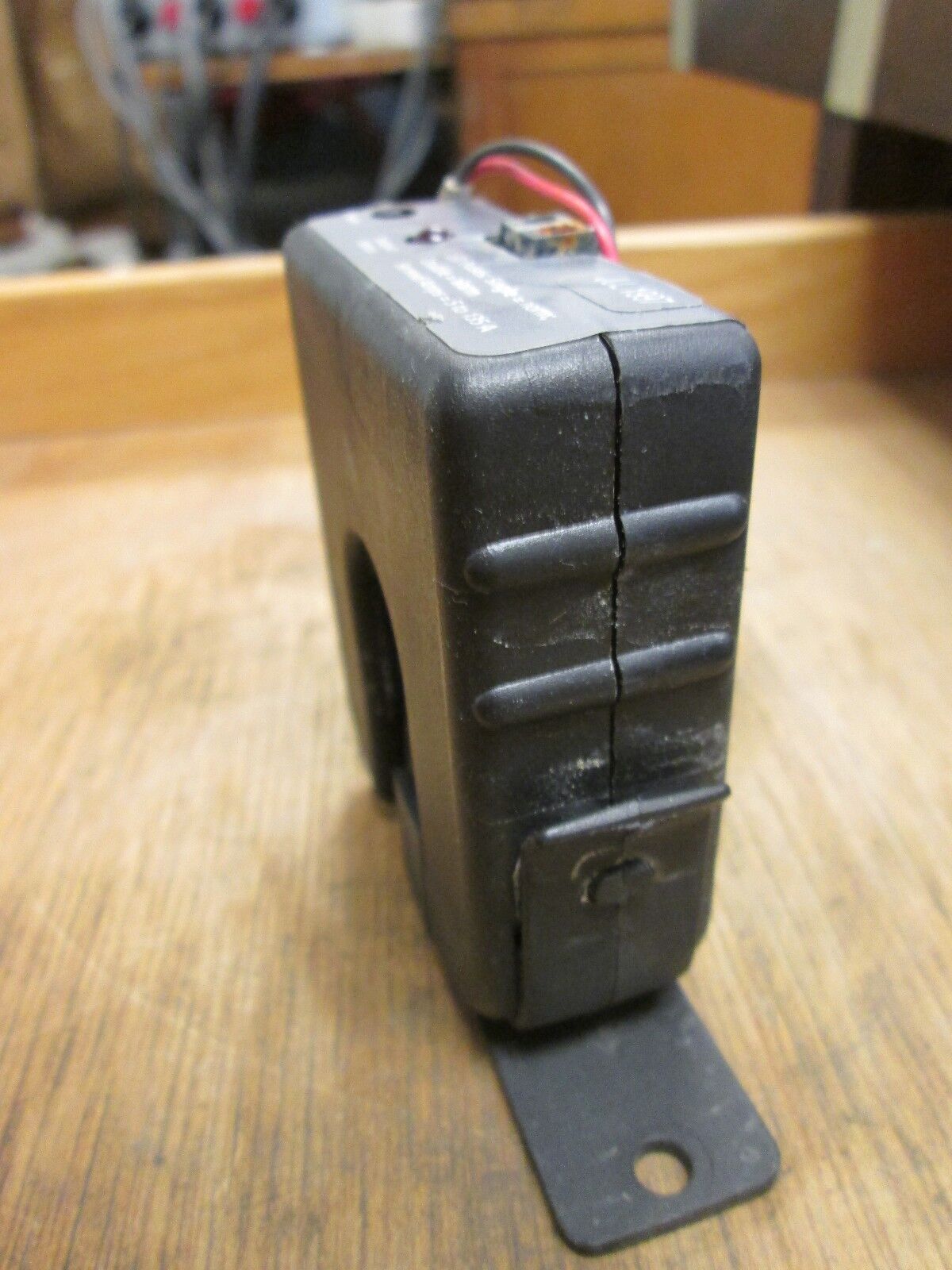 Hawkeye Self-Calibrating Current Sensor 904 5-135A Used