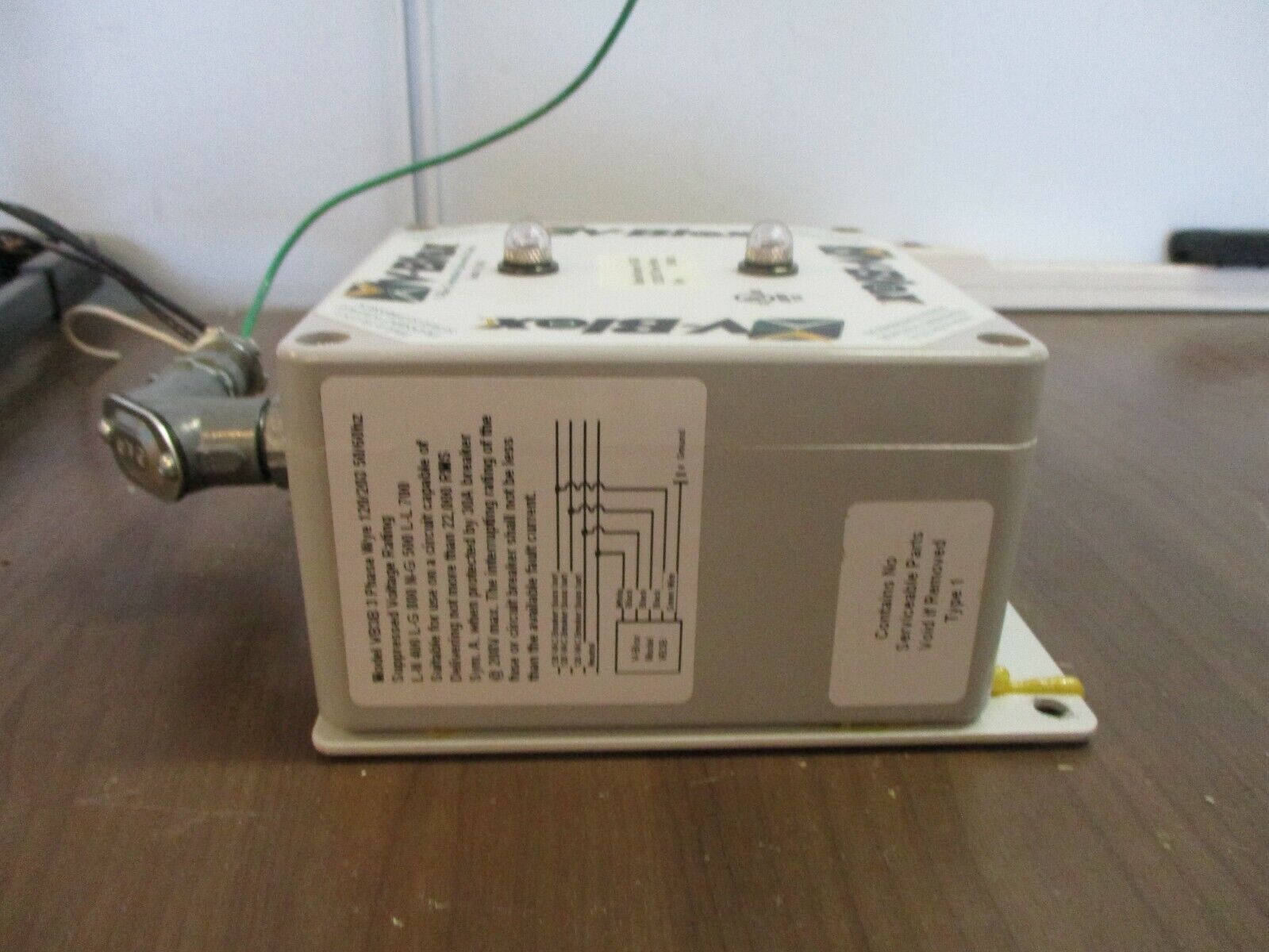 V-Blox Surge Suppressor VB-3B 120/208V 3Ph 50/60Hz Used