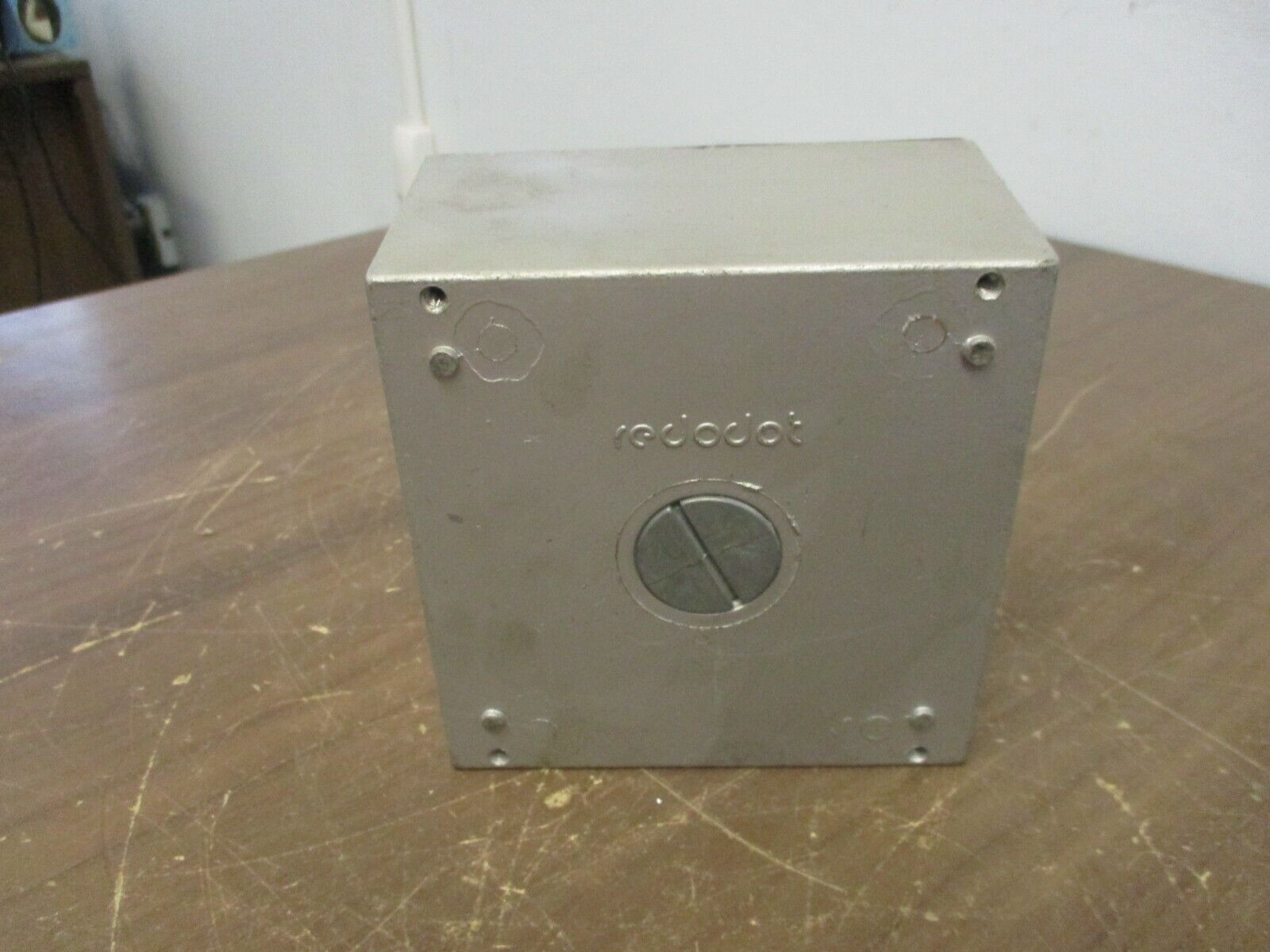 Red Dot Device Box 2CFSB Used