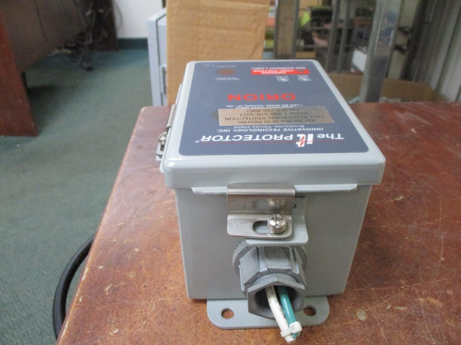 Innovative Technology The IT Protector Orion Surge Suppressor ORN-1S 120A-C Used