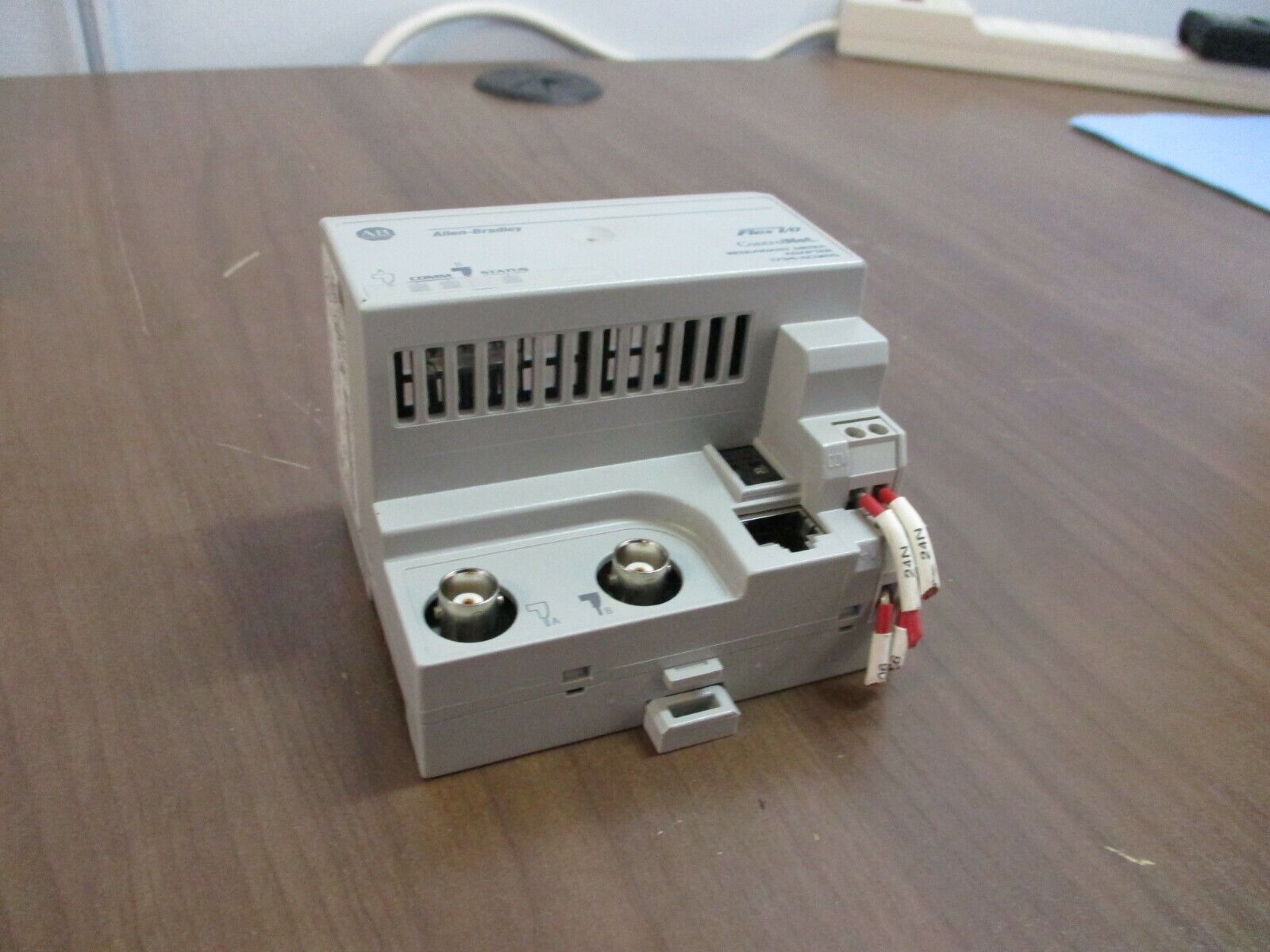 Allen-Bradley Flex I/O ControlNet Redundent Media Adaptor 1794-ACNR15 Rev. A01