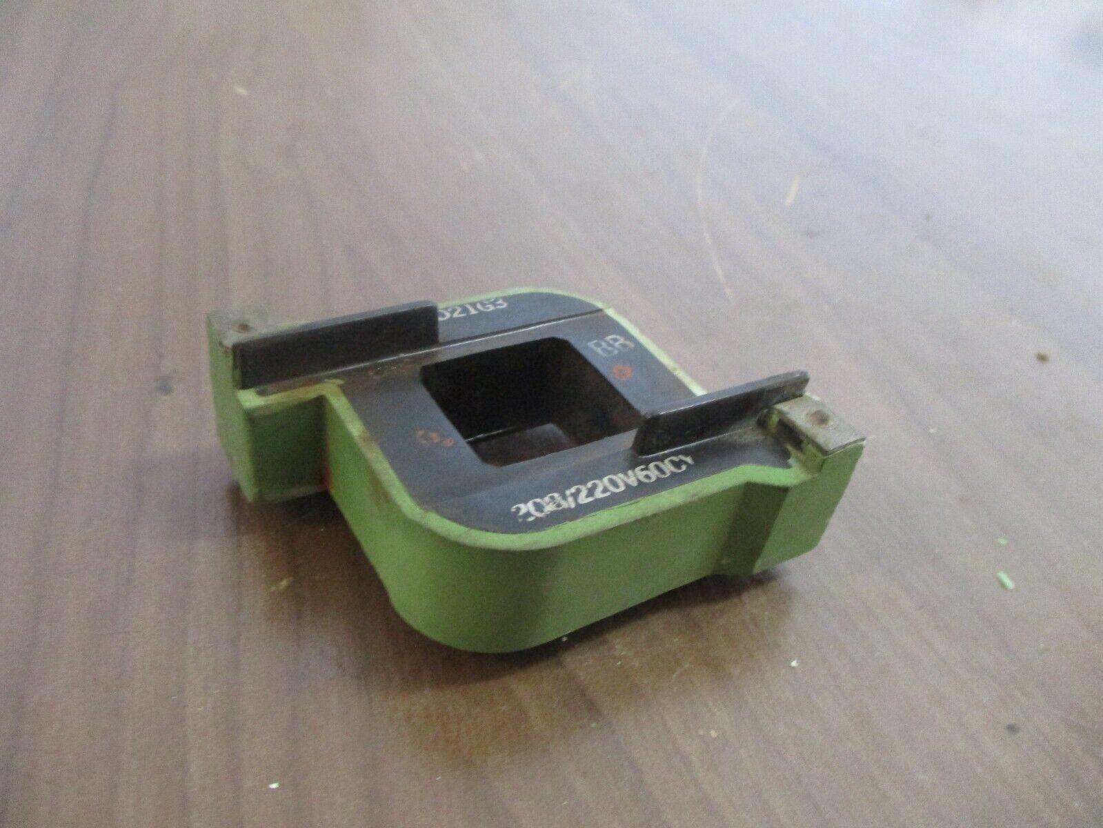 GE Magnetic Coil 15D21G3 208/220V 60Hz Used