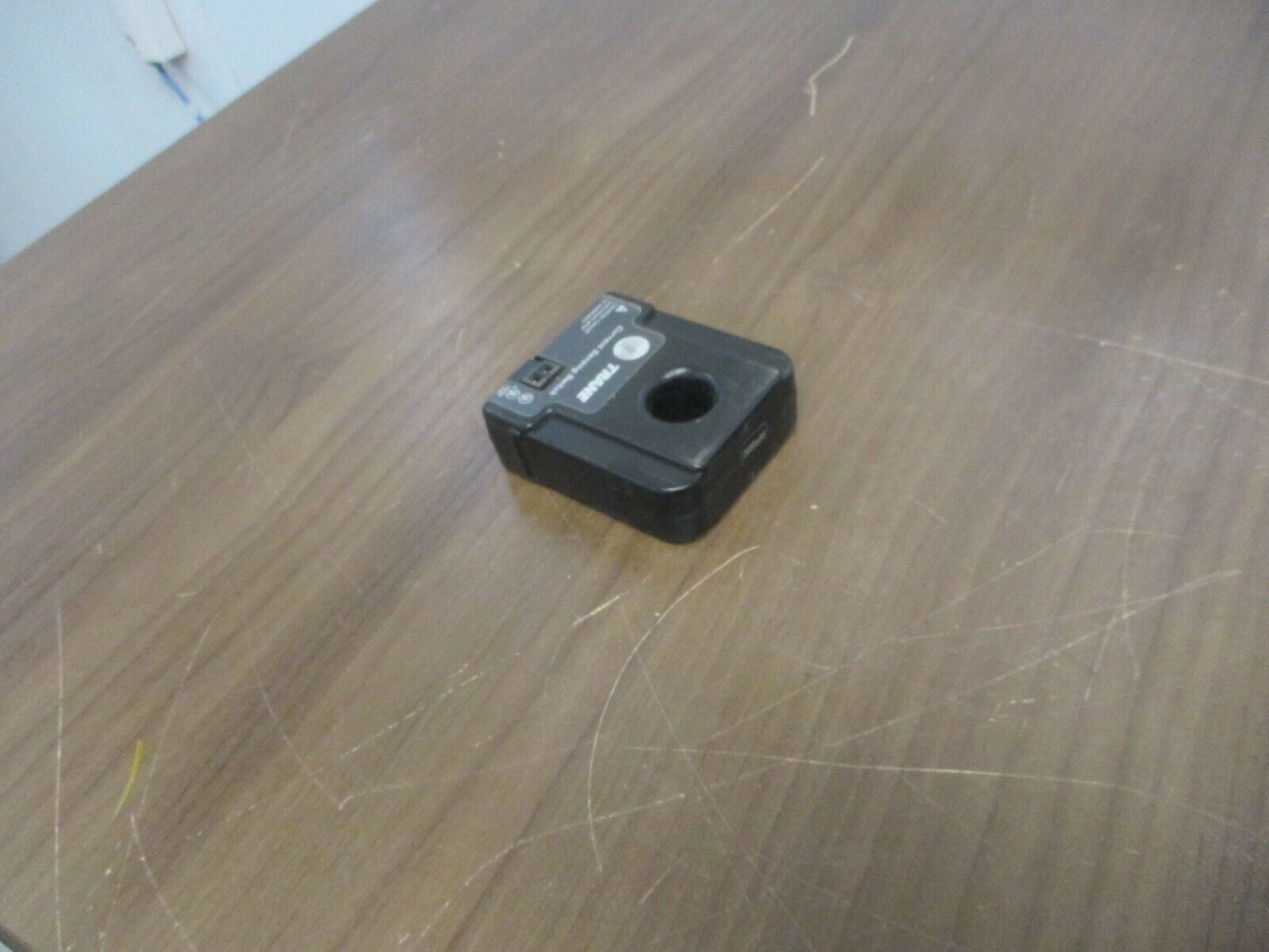 Trane Current Sensing Switch X1331027 01 135A Sensed Output: 1.0A@20VAC/DC Used