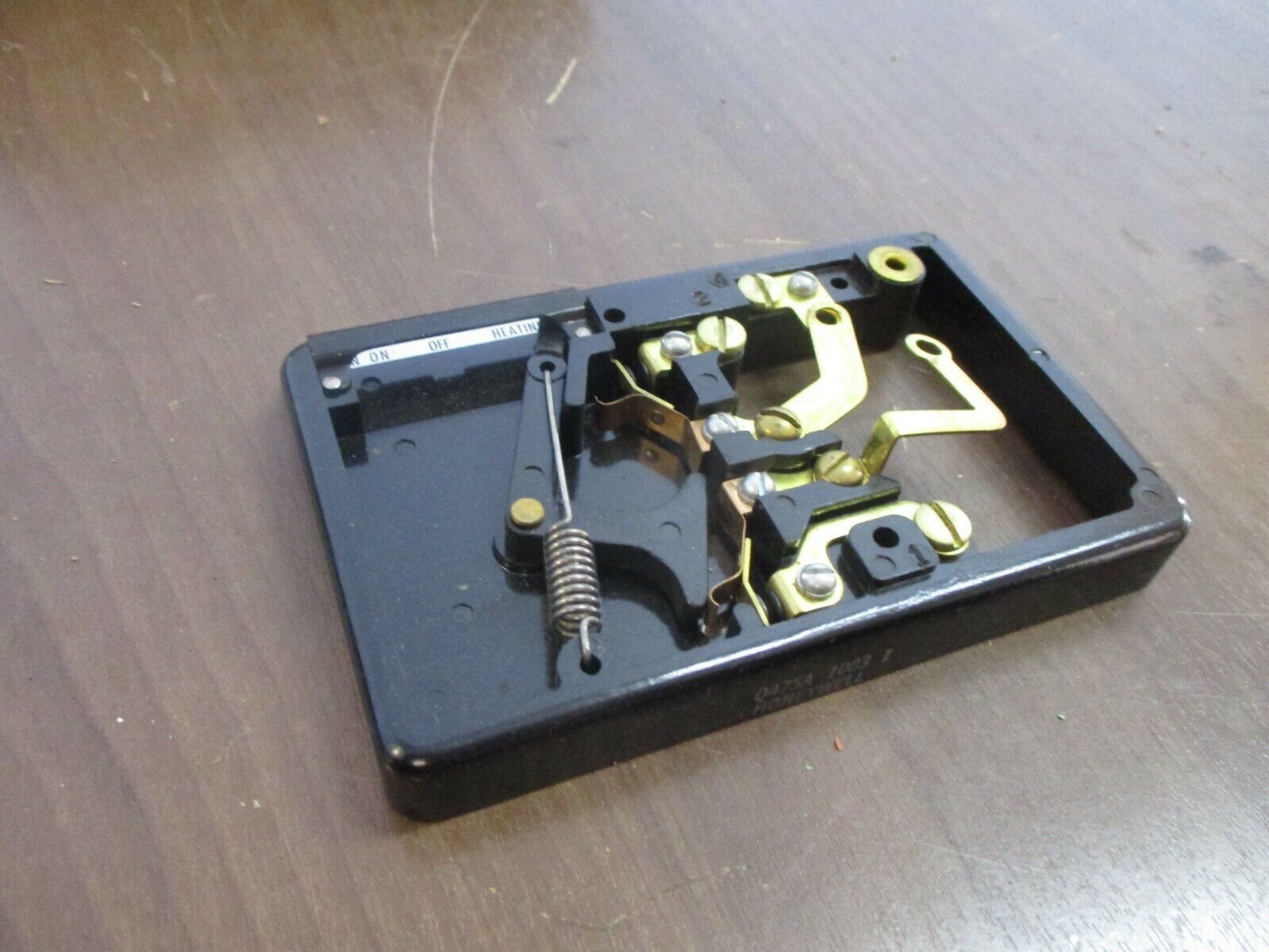 Honeywell Sub-base Q475A 1003 1 For Use w/ T473A 3-Position Switching