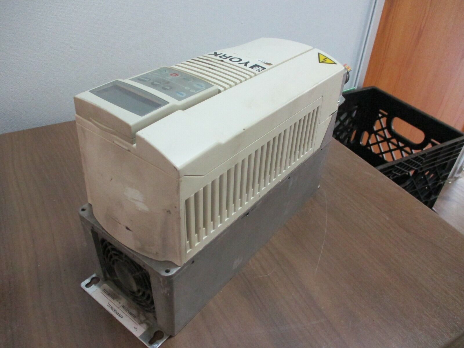 York AC Drive AYK401600632 5HP 3Ph Used