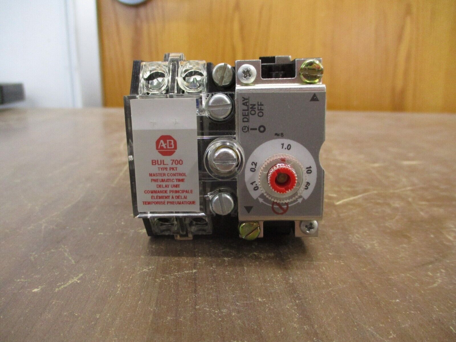 Allen-Bradley Pneumatic Time-Delay Attachment 700-PKT Ser. E New Surplus