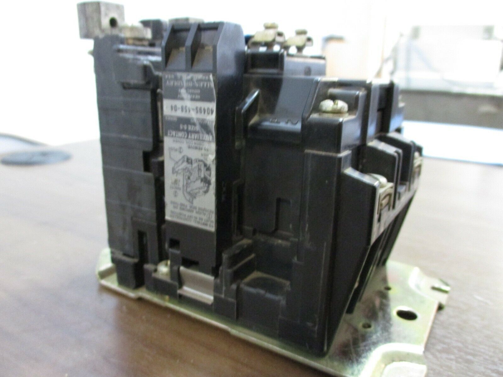 Allen-Bradley DC Contactor 107707 115VAC Coil Used