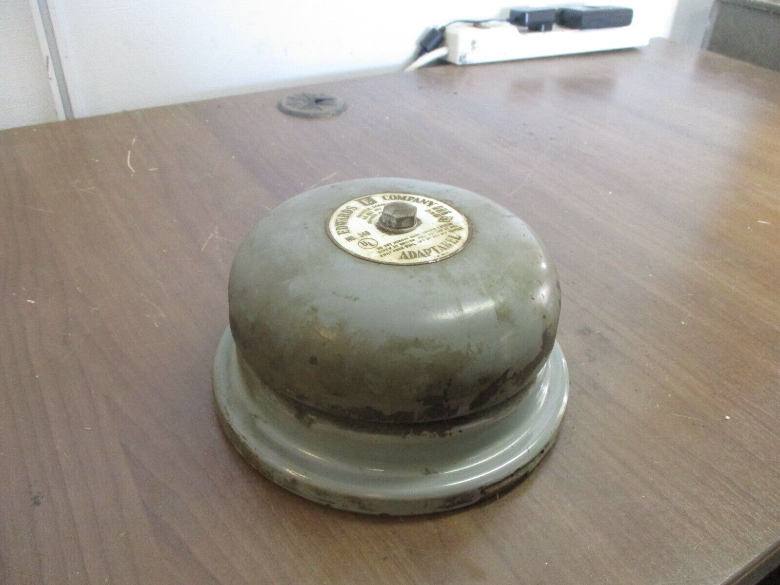 Edwards Adaptabel Alarm Bell 340 115V 60Hz Used