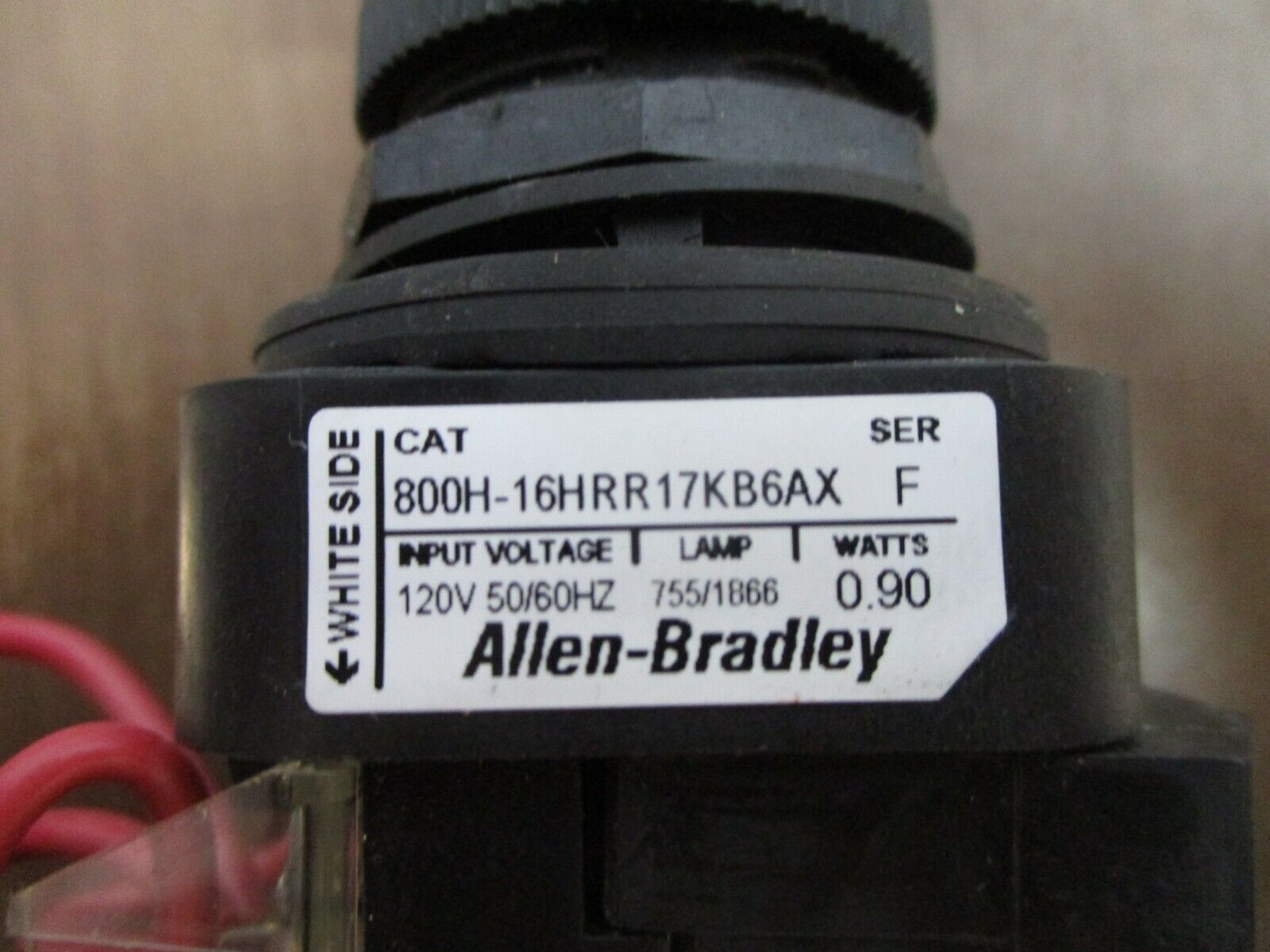 Allen-Bradley Illuminated Selector Switch 800H-16HRR17KB6AX Ser. F 120V 50/60Hz