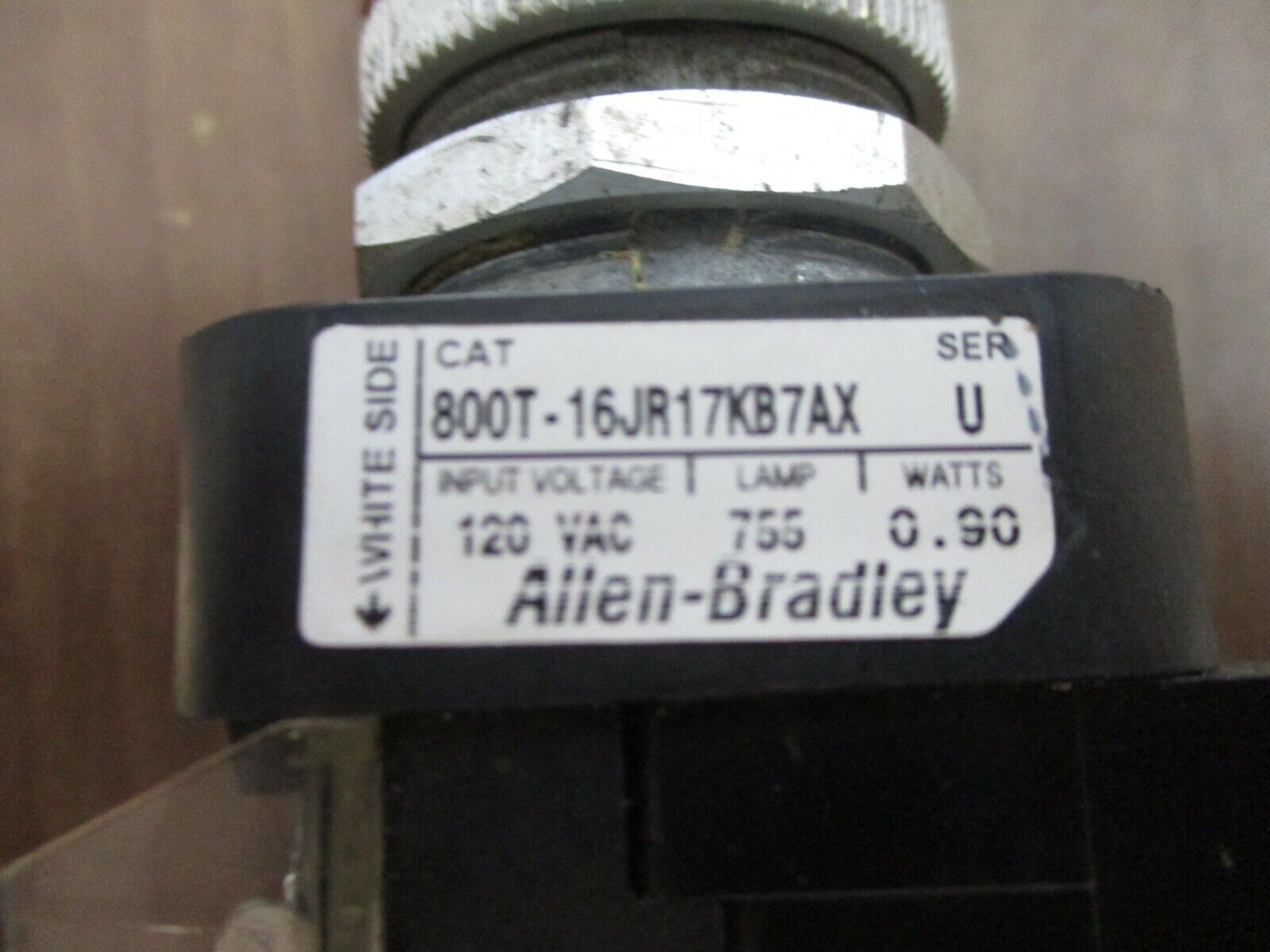 Allen-Bradley Illuminated Selector Switch 800T-16JR17KB7AX Ser. U 120V 0.90W Red