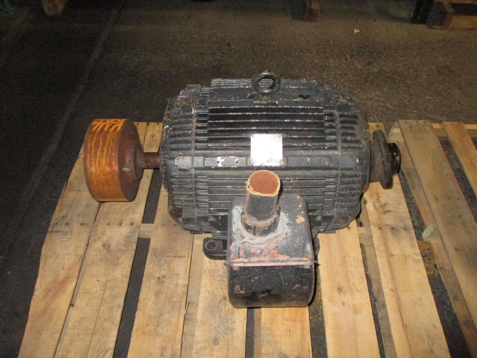 Westinghouse AC Motor 71C17895 40HP 460V 55A 60Hz 3Ph Used