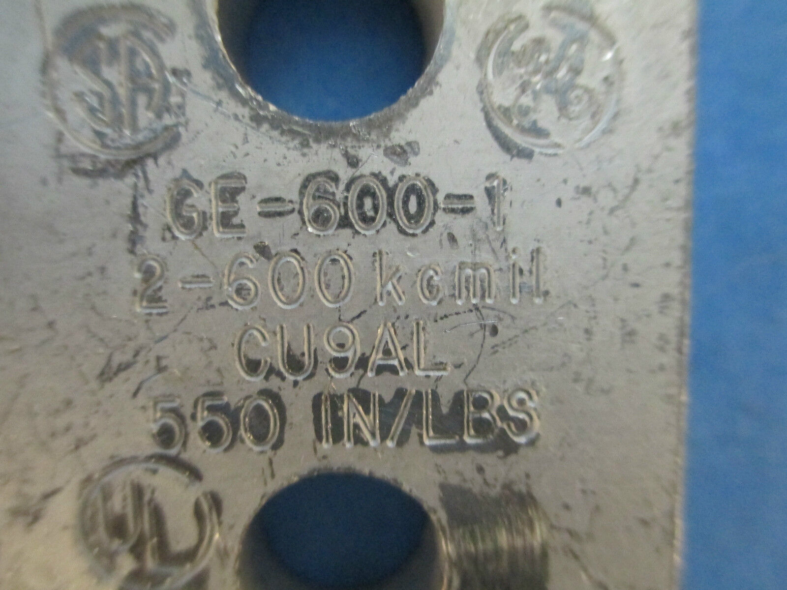 GE Screw Lug GE-600-1, 600KCMIL New Surplus!