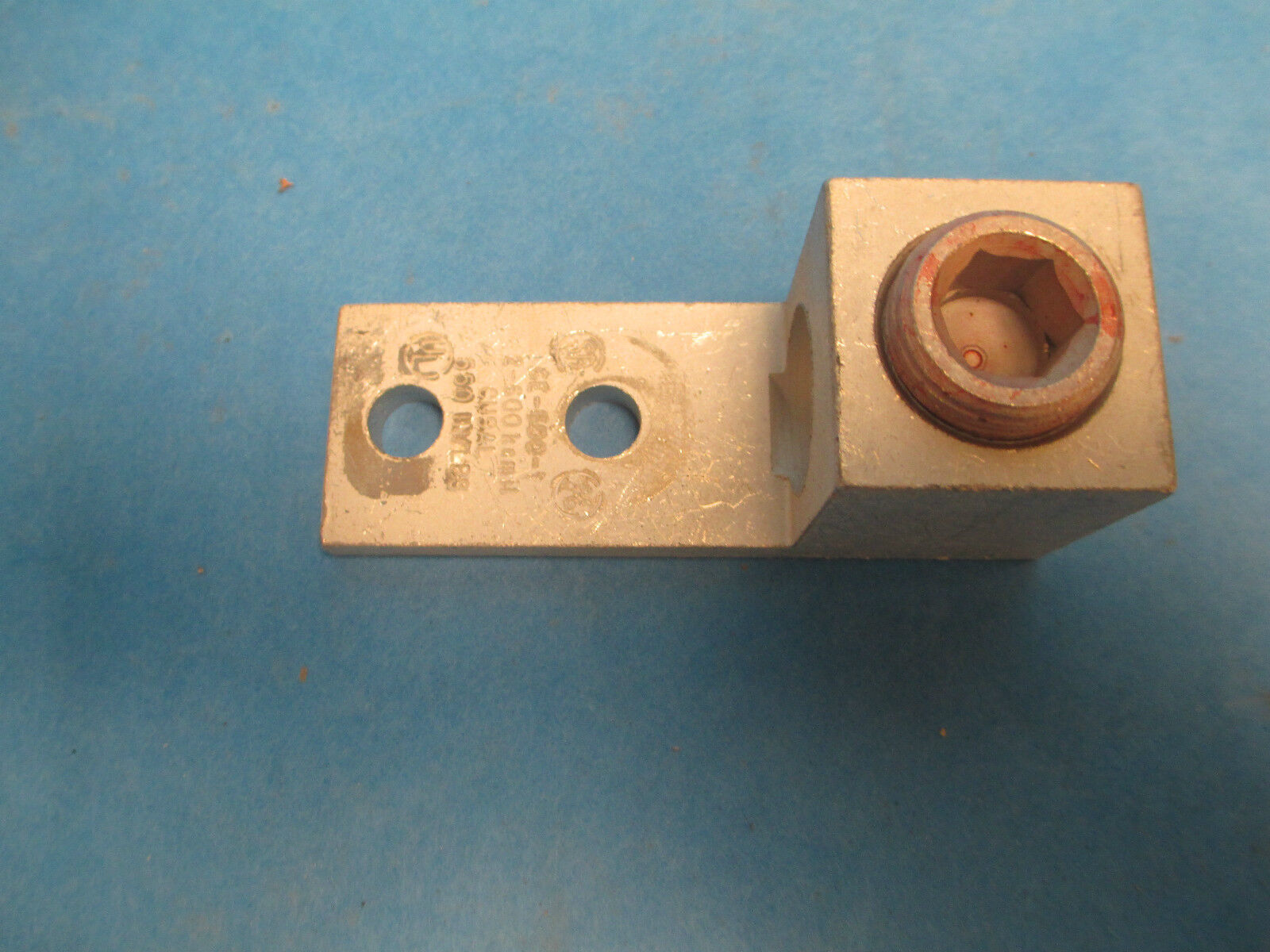 GE Screw Lug GE-600-1, 600KCMIL New Surplus!