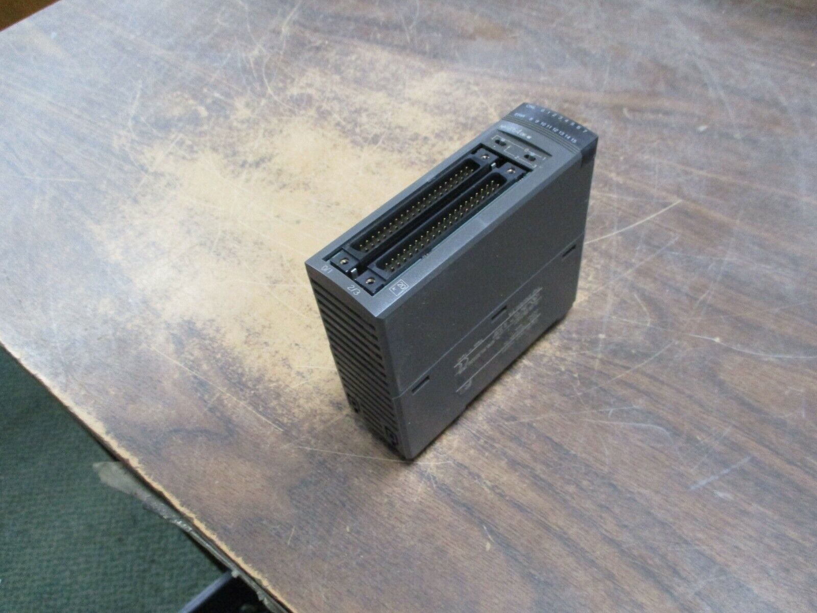 Fuji Electric Digital Input Module NP1X6406-W 24VDC 4mA Used