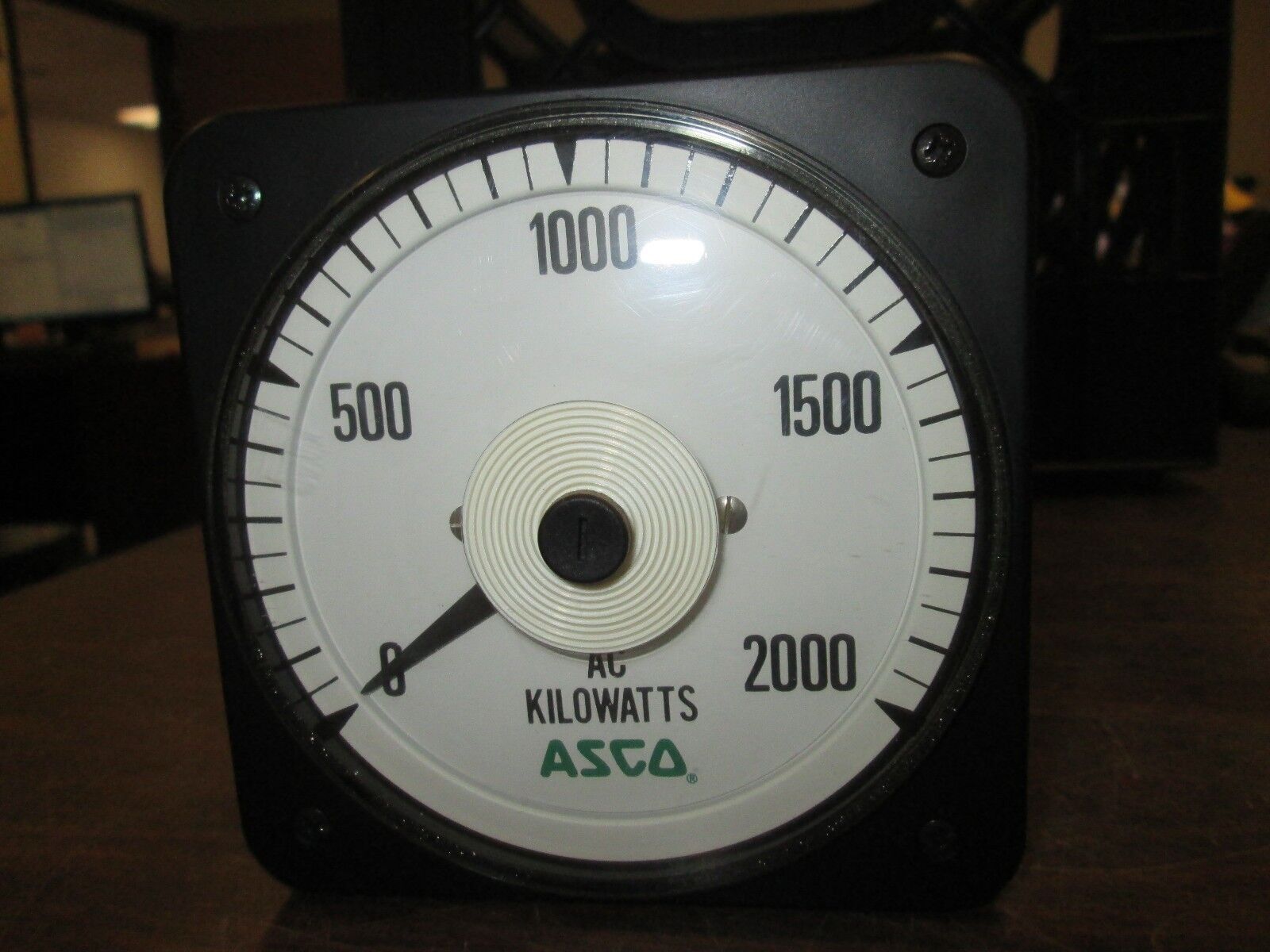 ASCO Kilowatt Meter BLS-77 Range: 0-2000KW Used