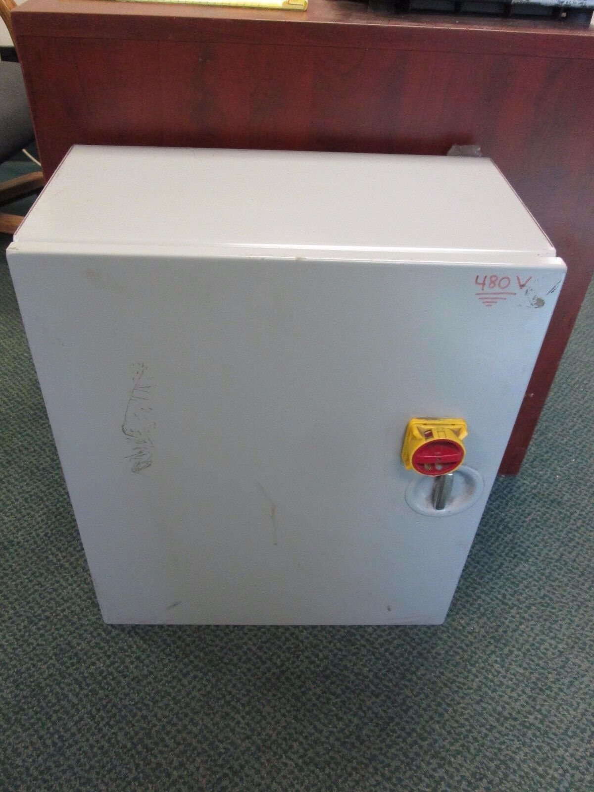 SECO SV3000 AC Drive 4.3KVA Red Lion Controls IMD1 Nema 1 Enclosure Used