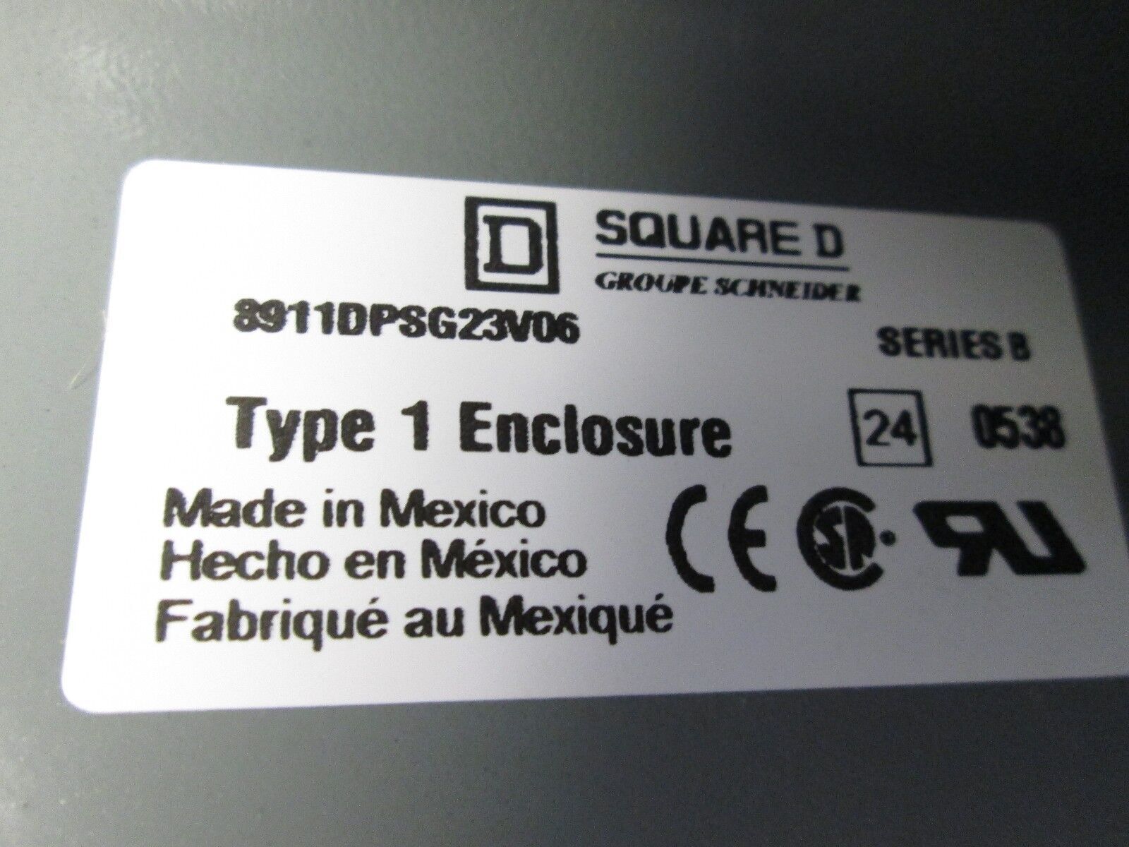 Square D Enclosed Starter 8911DPSG23V06 10HP Max 480V Coil 3P Nema 1 New Surplus