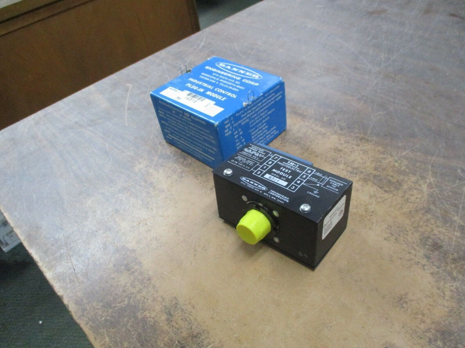 Banner Photoelectric Test Module TM1 Power:11-14VAC, 12-18VDC Aux Power:12-18VDC