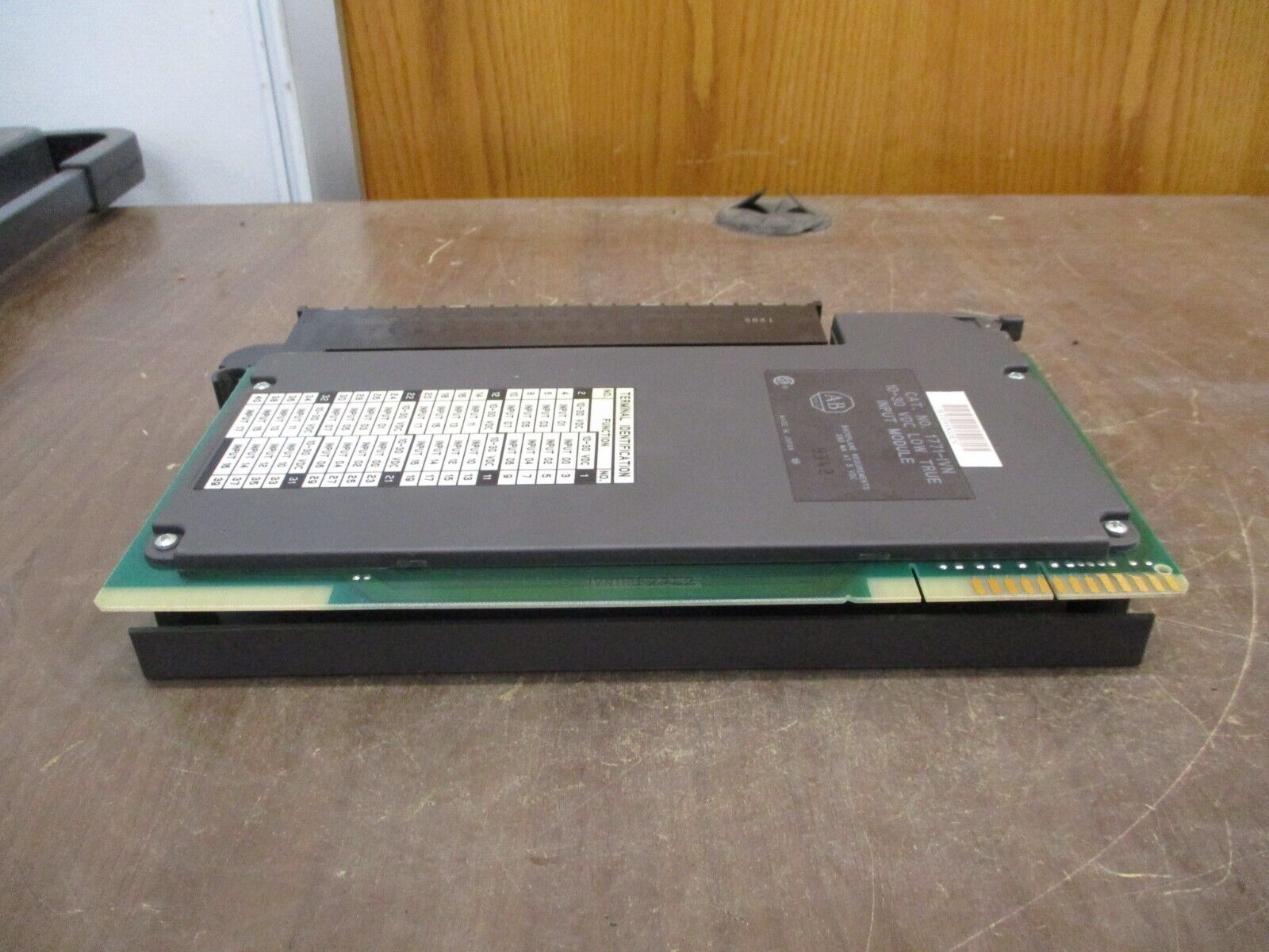 Allen-Bradley Low True Input Module 1771-IVN 10-30VDC Used