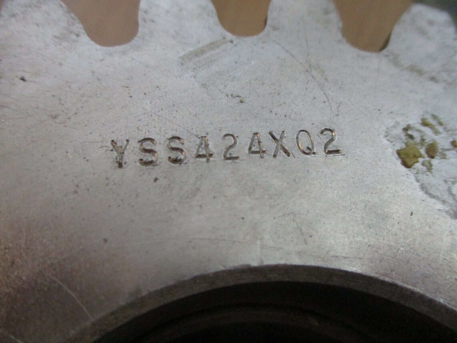 Browning External Tooth Spur Gear YSS424XQ2 24-Teeth Used