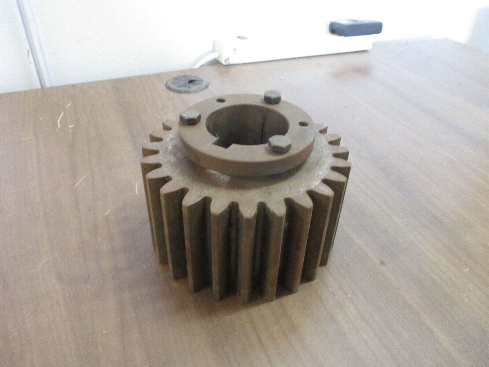 Browning External Tooth Spur Gear YSS424XQ2 24-Teeth Used