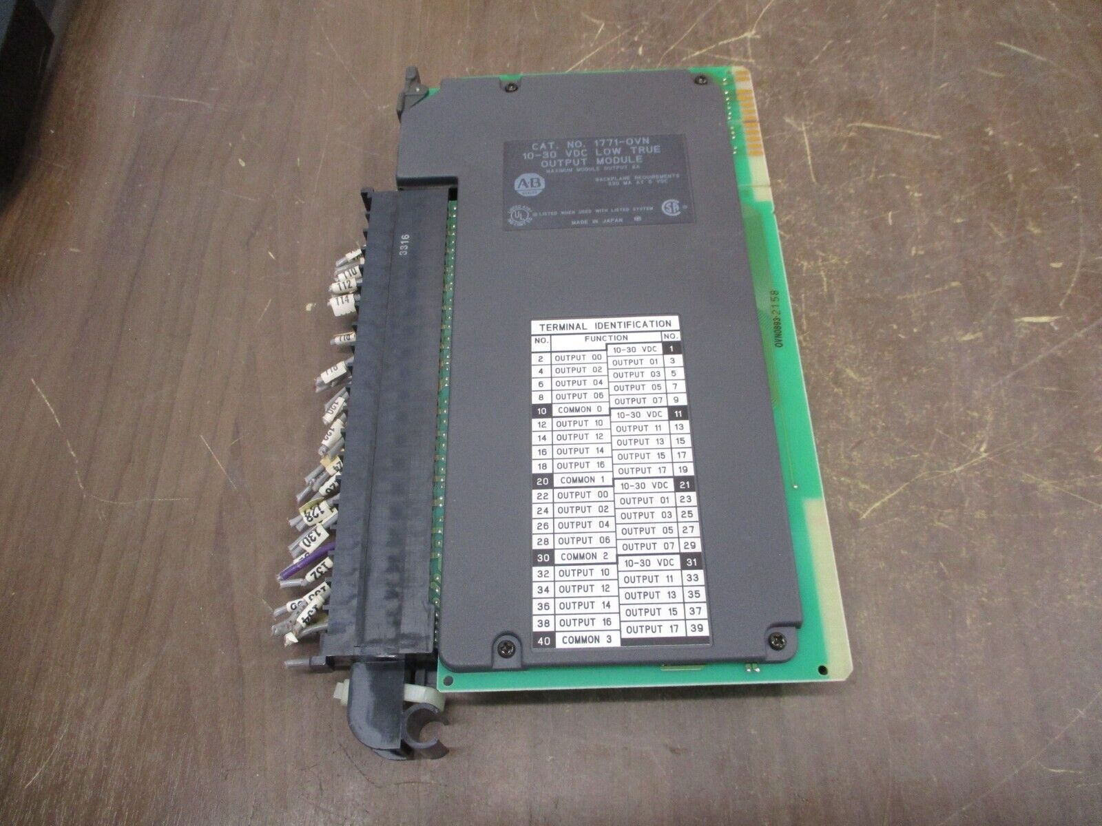 Allen-Bradley Low True Output Module 1771-OVN 10-30VDC *No Terminal Cover* Used