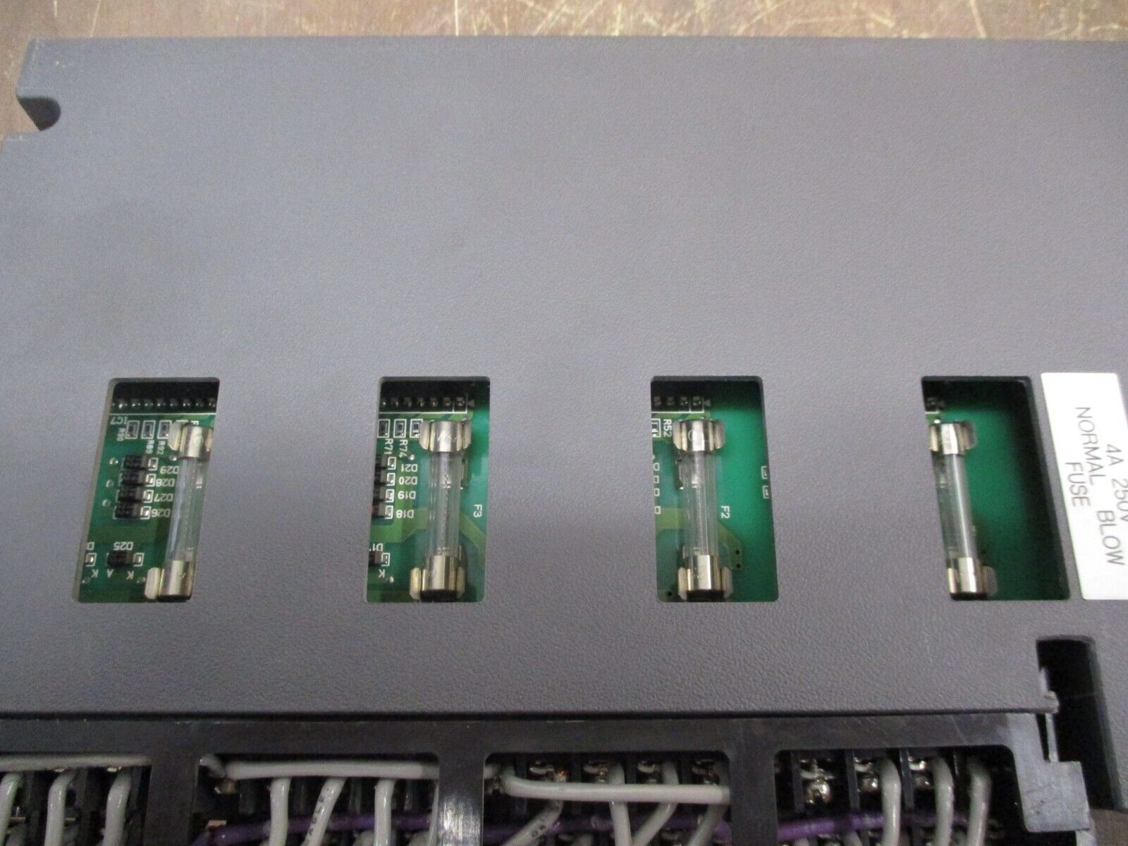 Allen-Bradley Low True Output Module 1771-OVN 10-30VDC *No Terminal Cover* Used