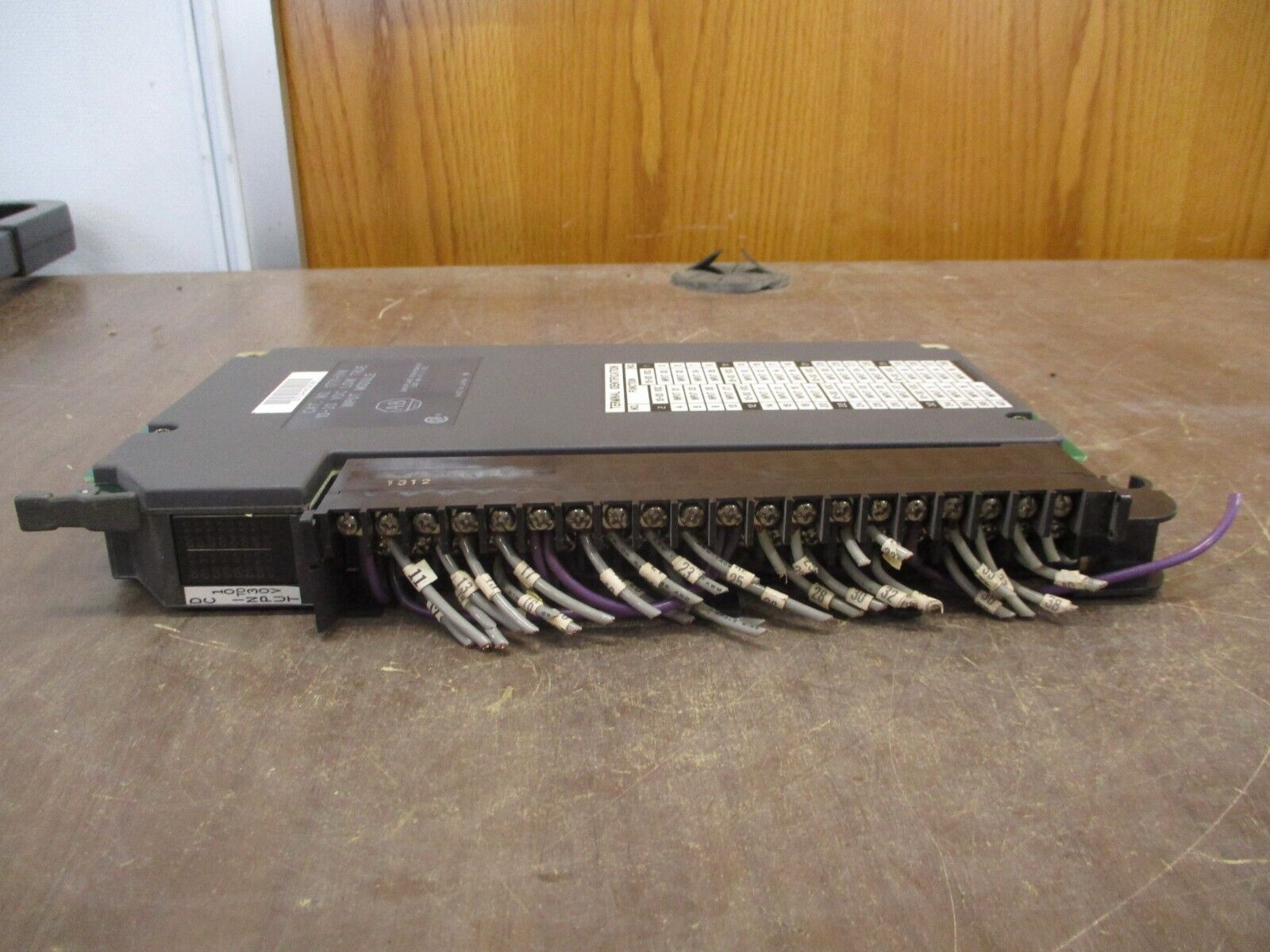 Allen-Bradley Low True Input Module 1771-IVN 10-30VDC *No Terminal Cover* Used