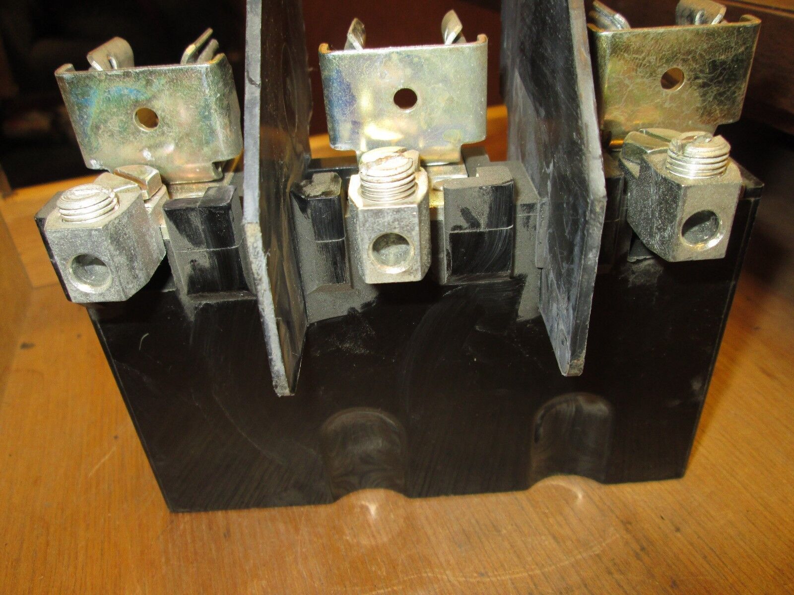Allen-Bradley Trailer Fuse Block 1494V-FSR266 60A 250V Used