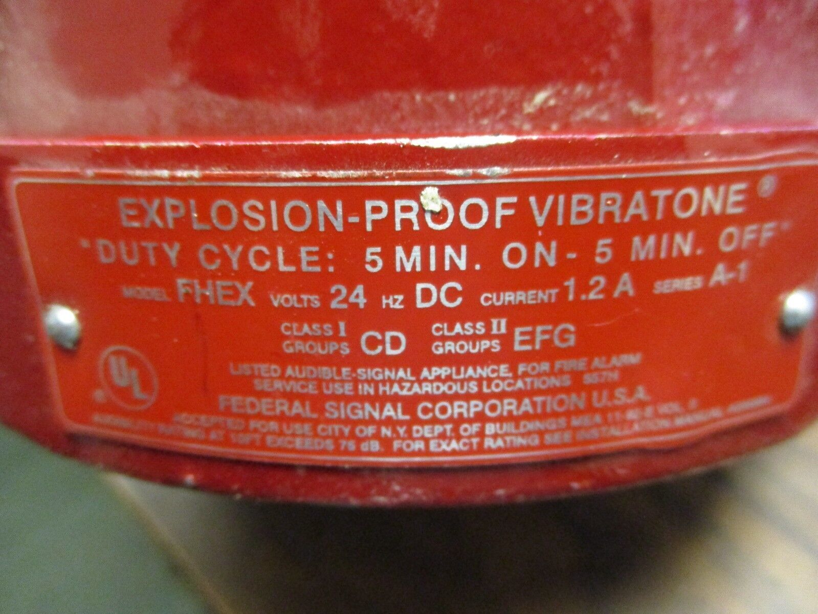 Federal Signal Explosion-Proof Vibratone Horn FHEX 24VDC 1.2A Ser. A-1 Used