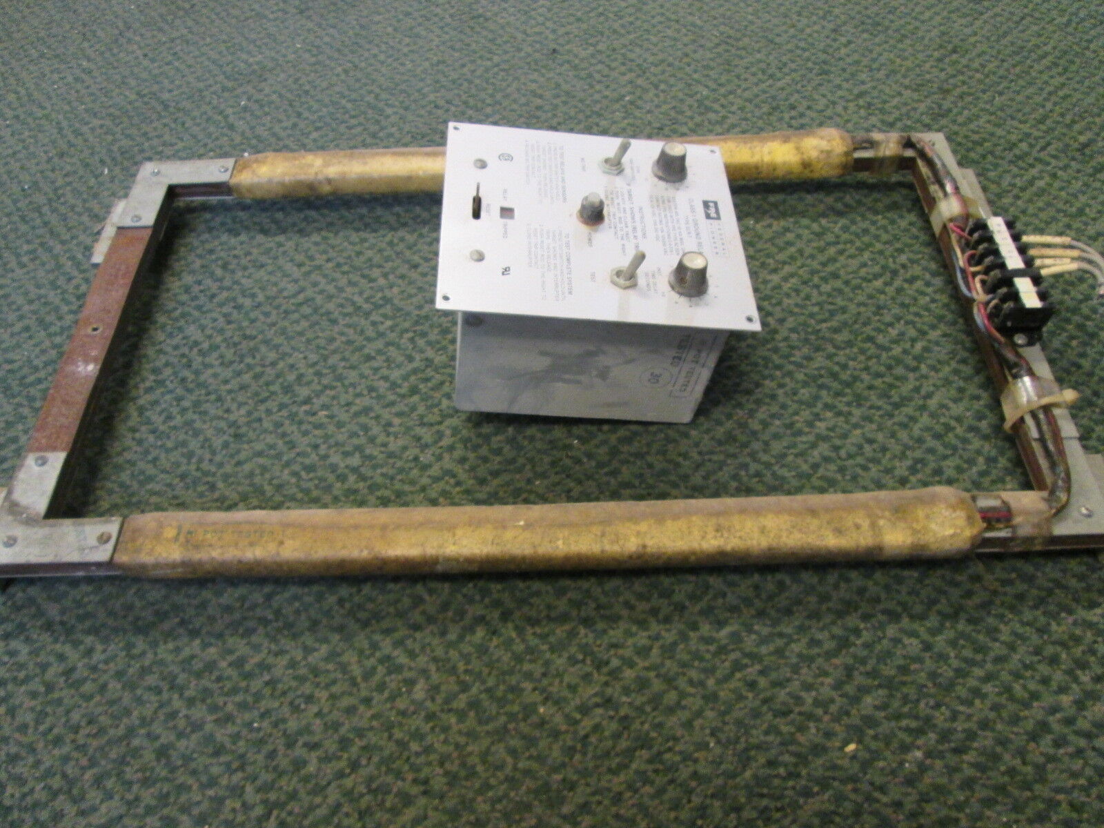 FPE Ground Fault Relay & Sensor GLR-T/142-064W 50 KA 600V Trip: 100-1200A Used