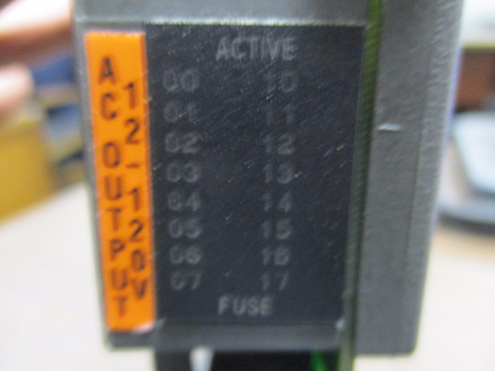 Allen-Bradley AC Output Module 1771-OAD/C 120V 50/60Hz 240VA Rev: H02 Used